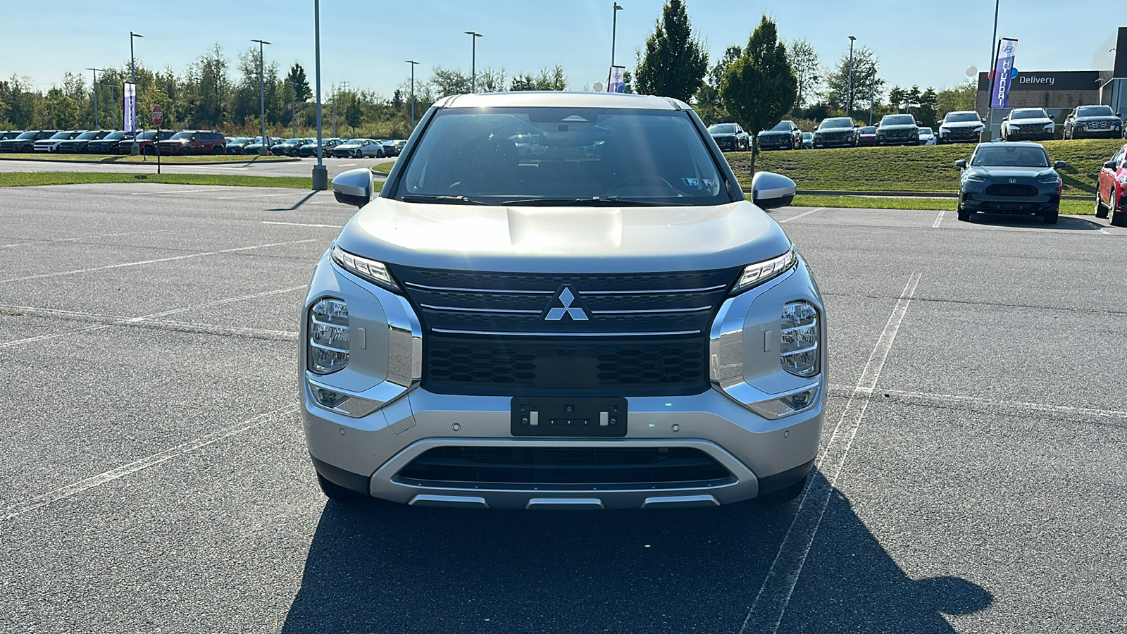 2022 Mitsubishi Outlander SE 15