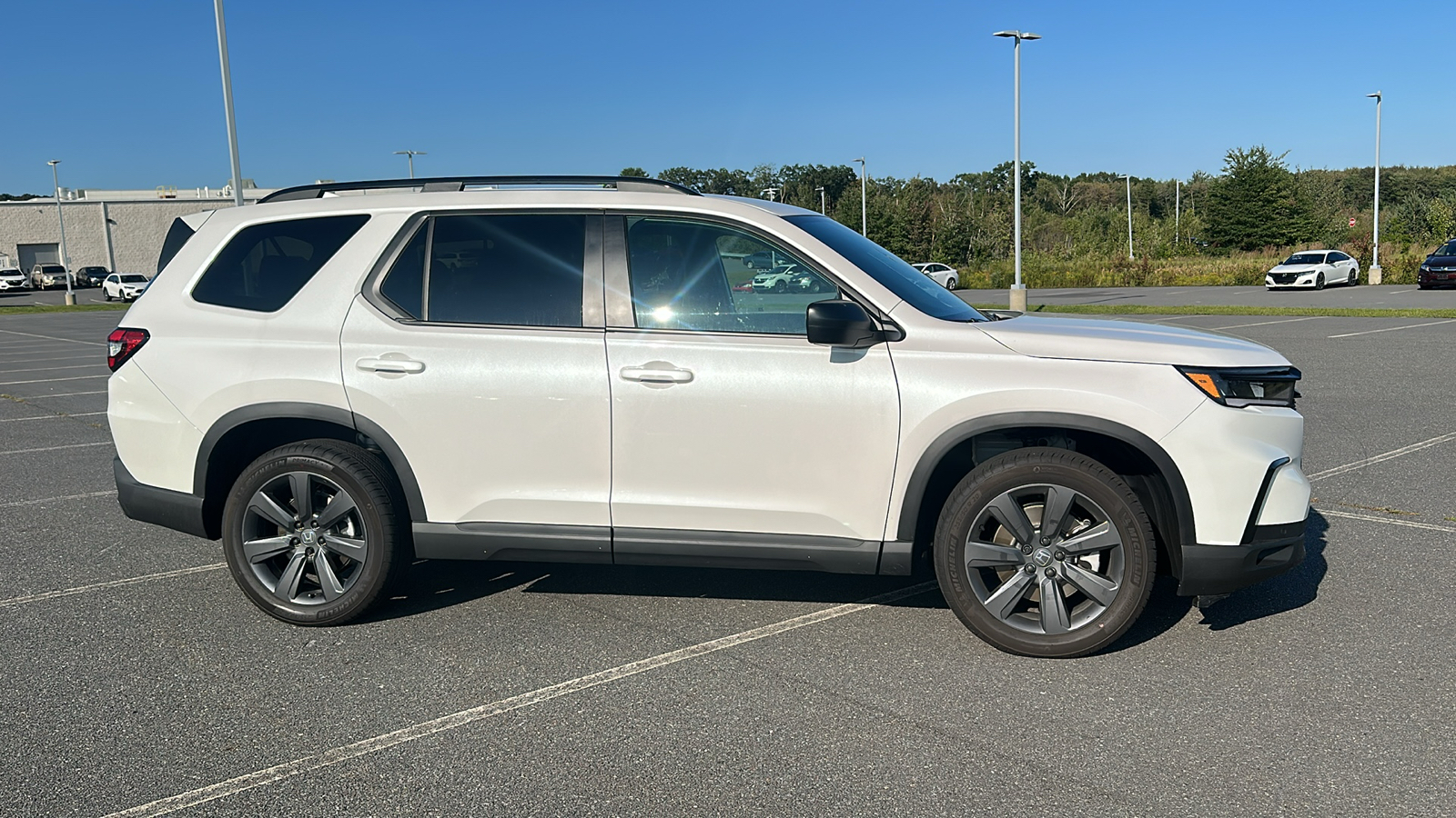 2025 Honda Pilot Sport 4