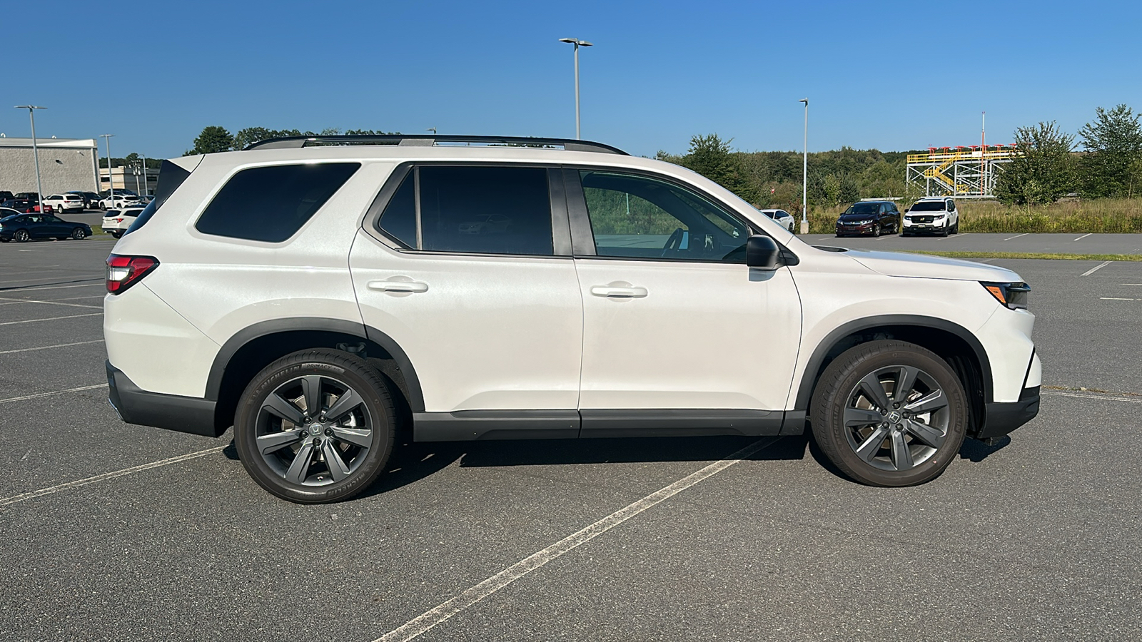 2025 Honda Pilot Sport 5