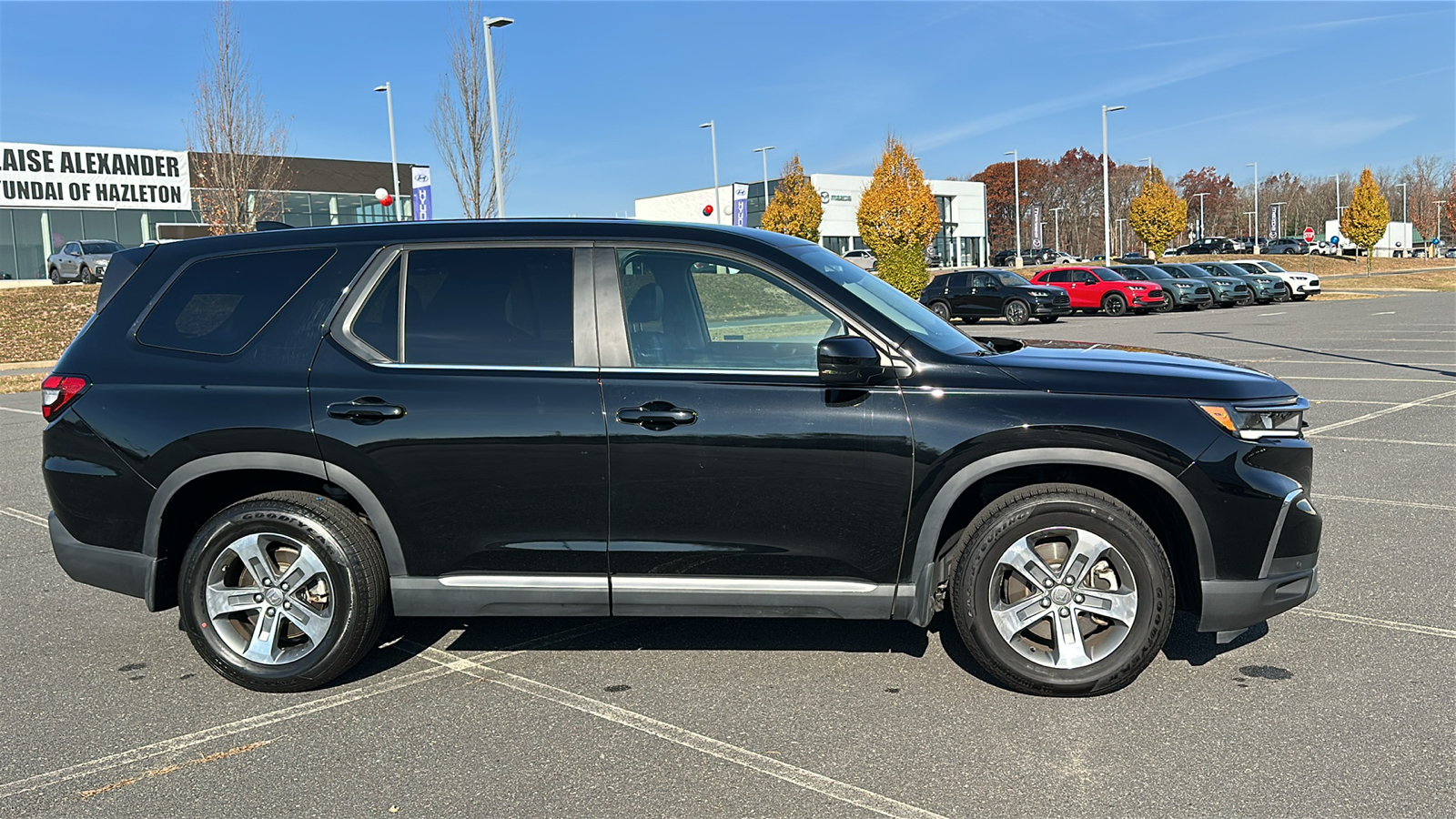 2023 Honda Pilot EX-L 4