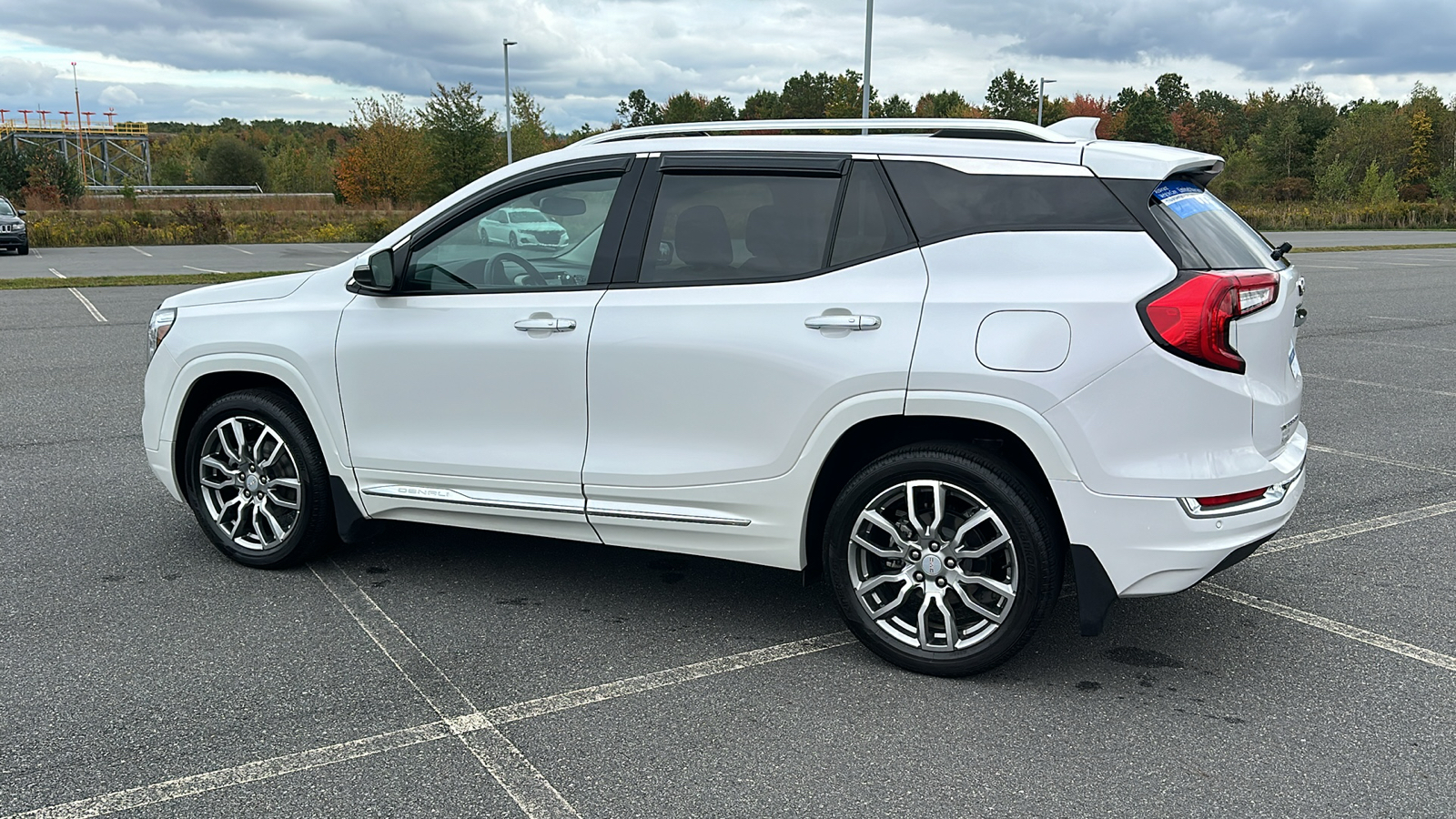 2023 GMC Terrain Denali 11