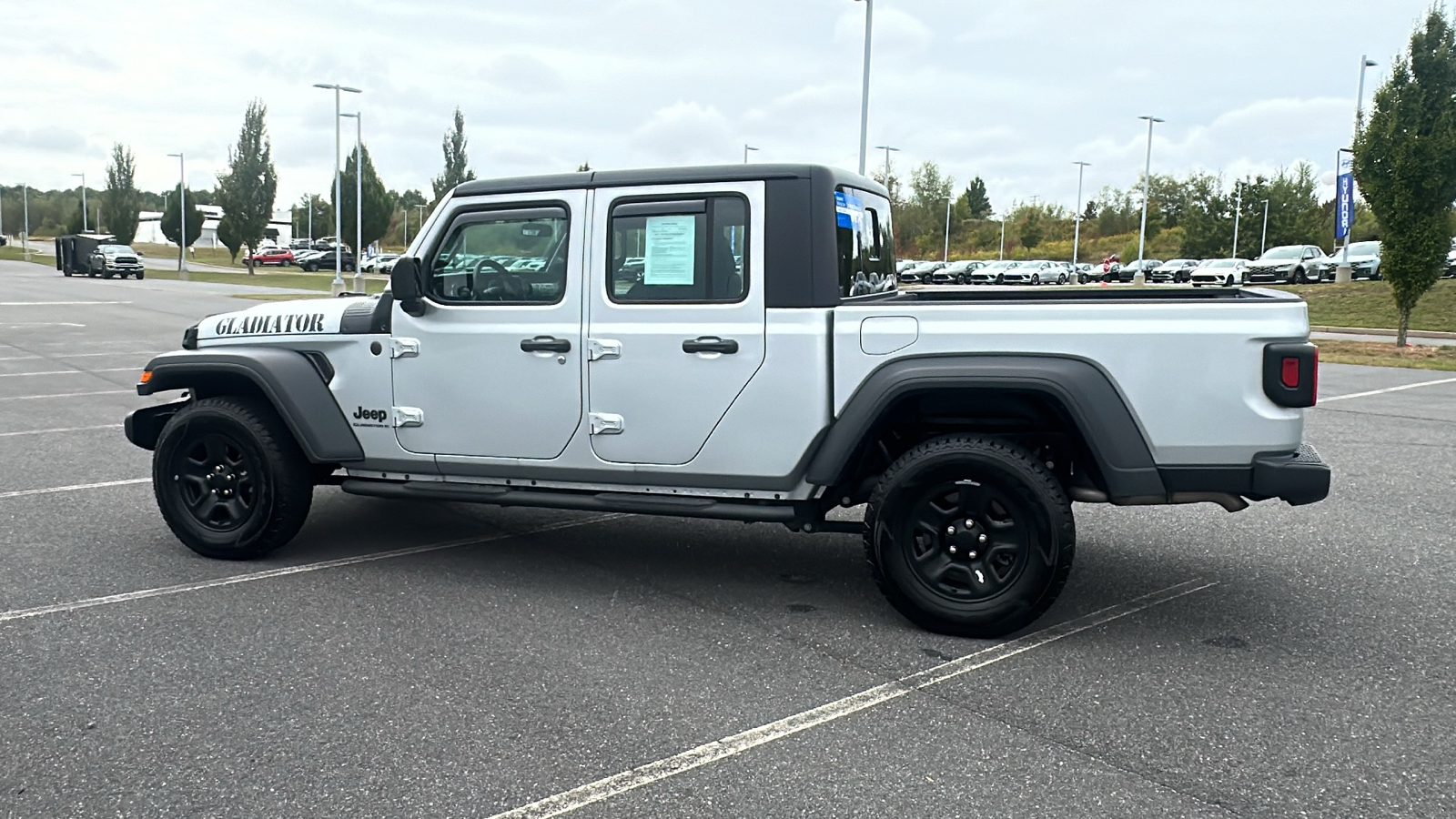 2023 Jeep Gladiator Sport 14