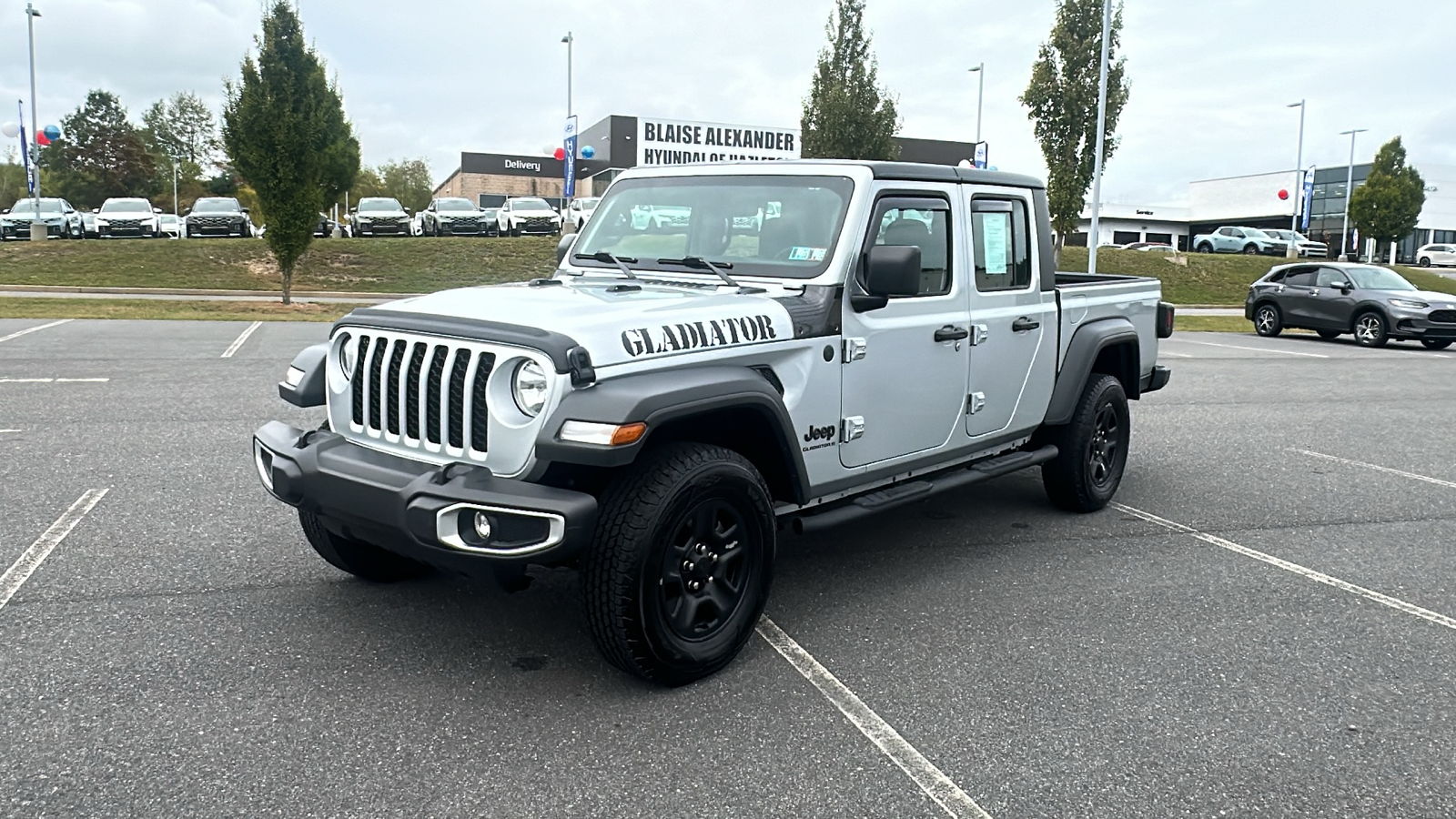 2023 Jeep Gladiator Sport 18