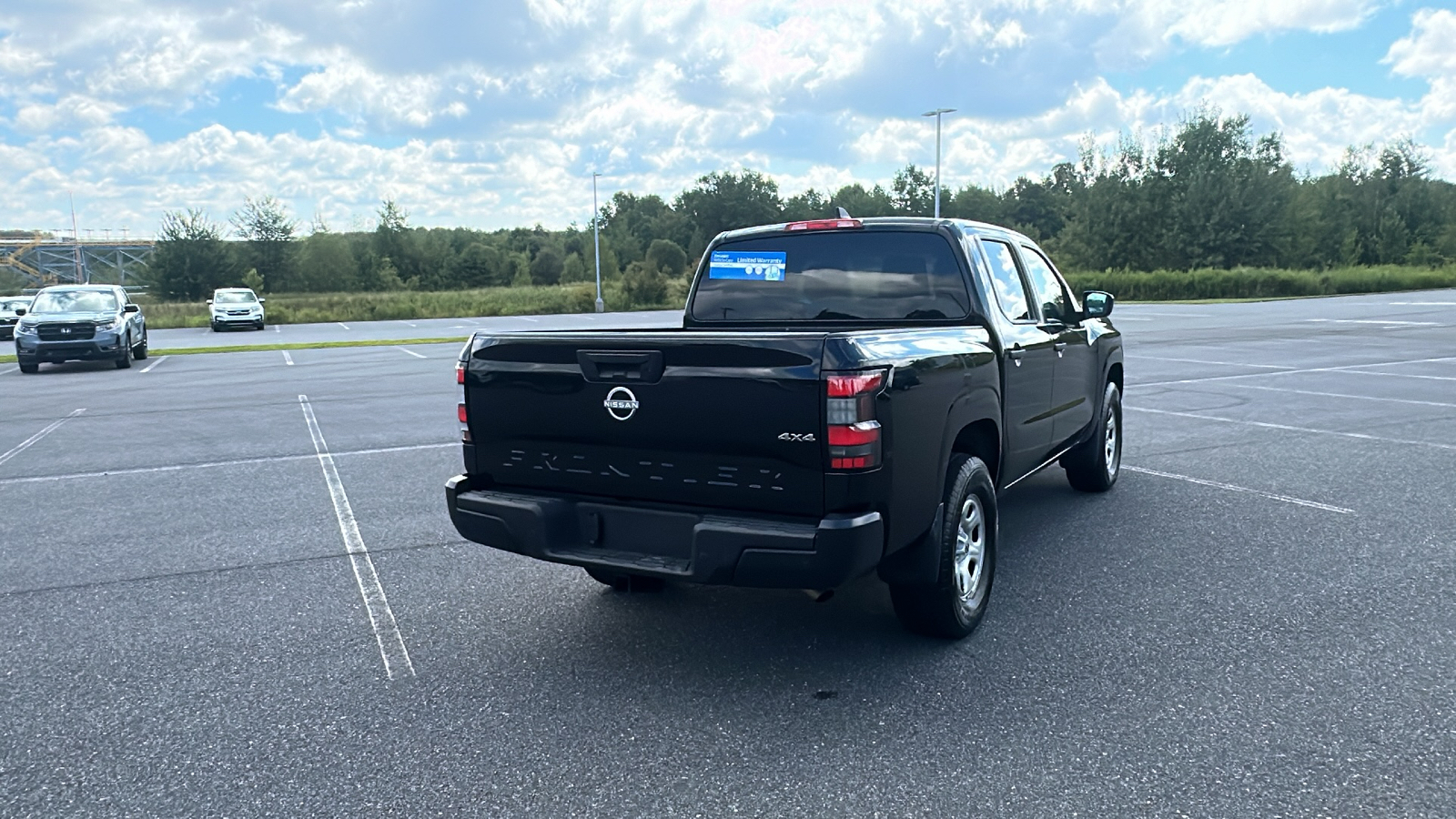 2023 Nissan Frontier S 7