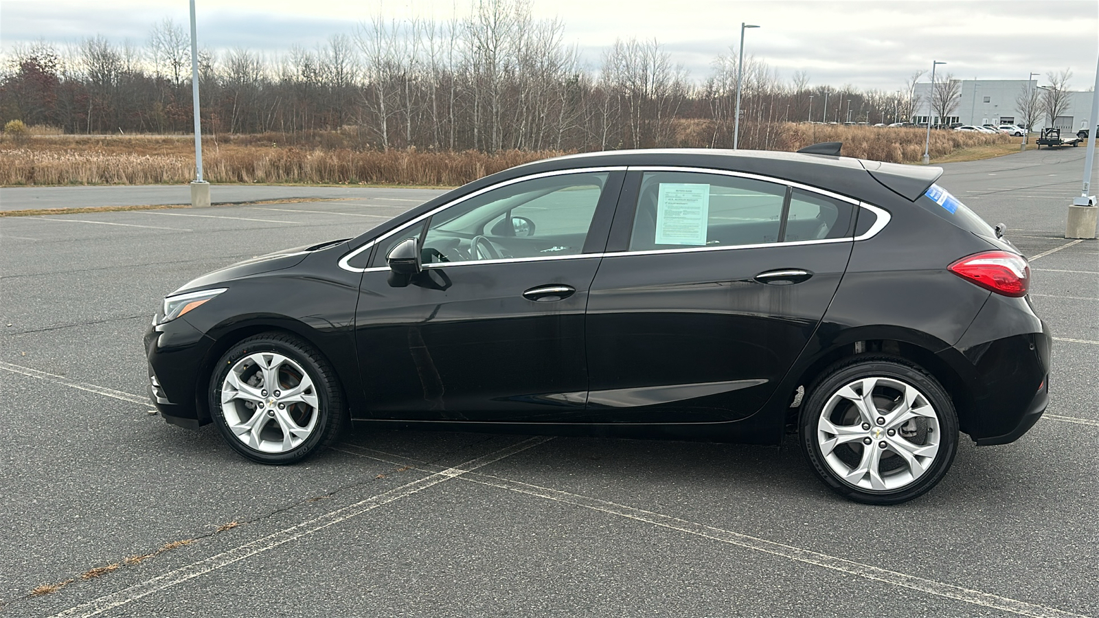 2018 Chevrolet Cruze Premier 12