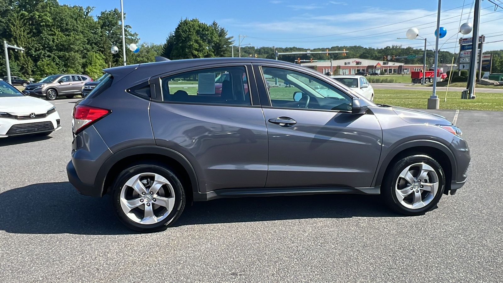 2022 Honda HR-V LX 5