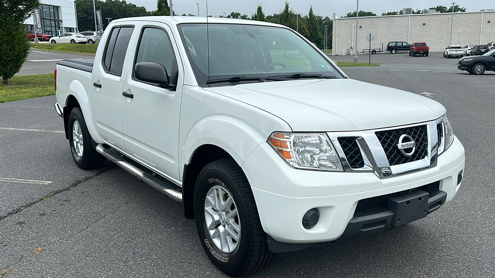 2019 Nissan Frontier SV 1