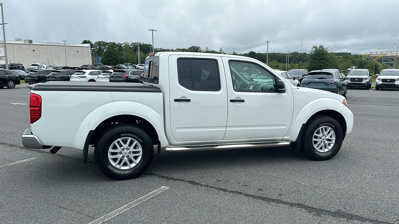 2019 Nissan Frontier SV 5