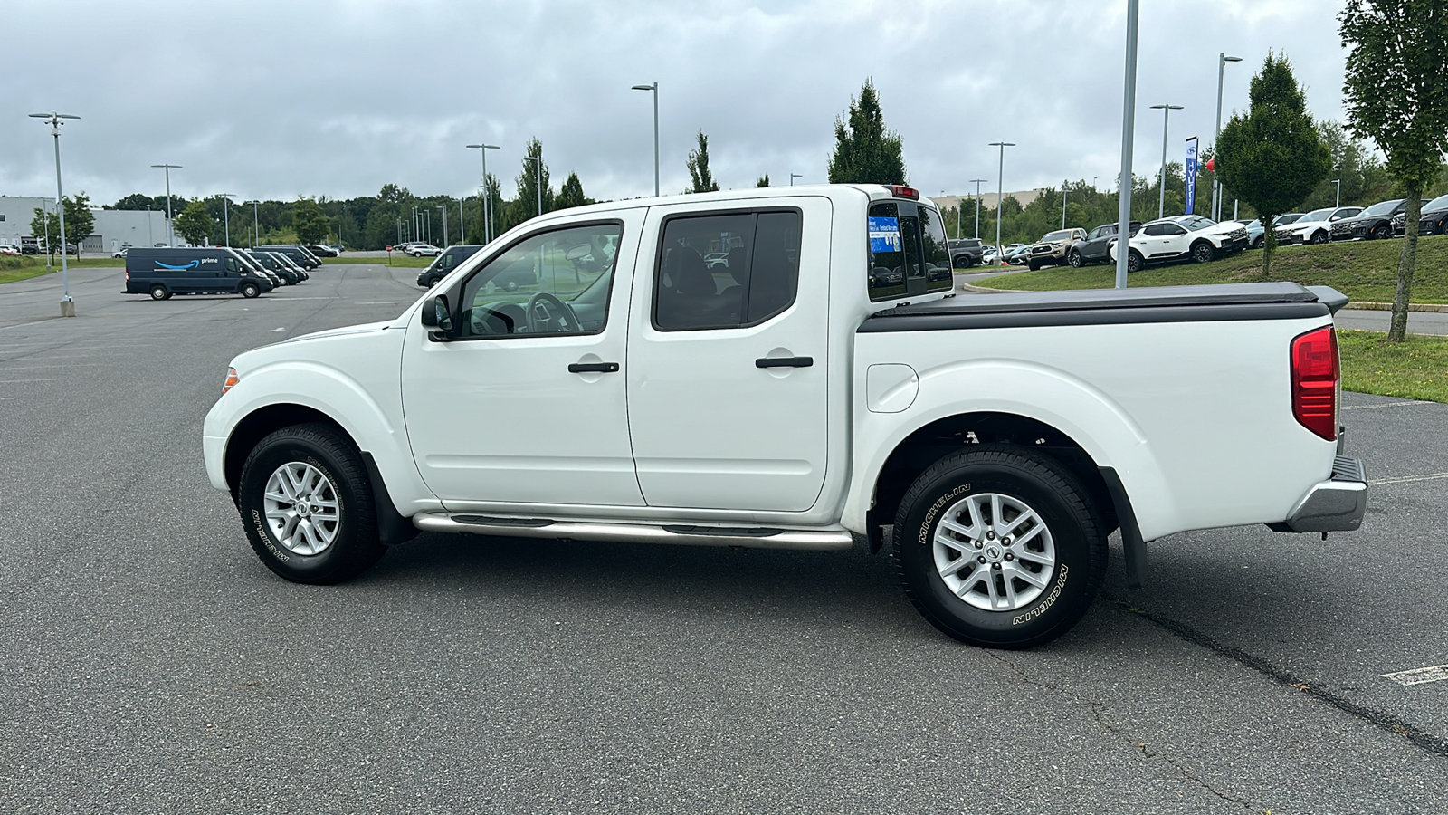 2019 Nissan Frontier SV 11