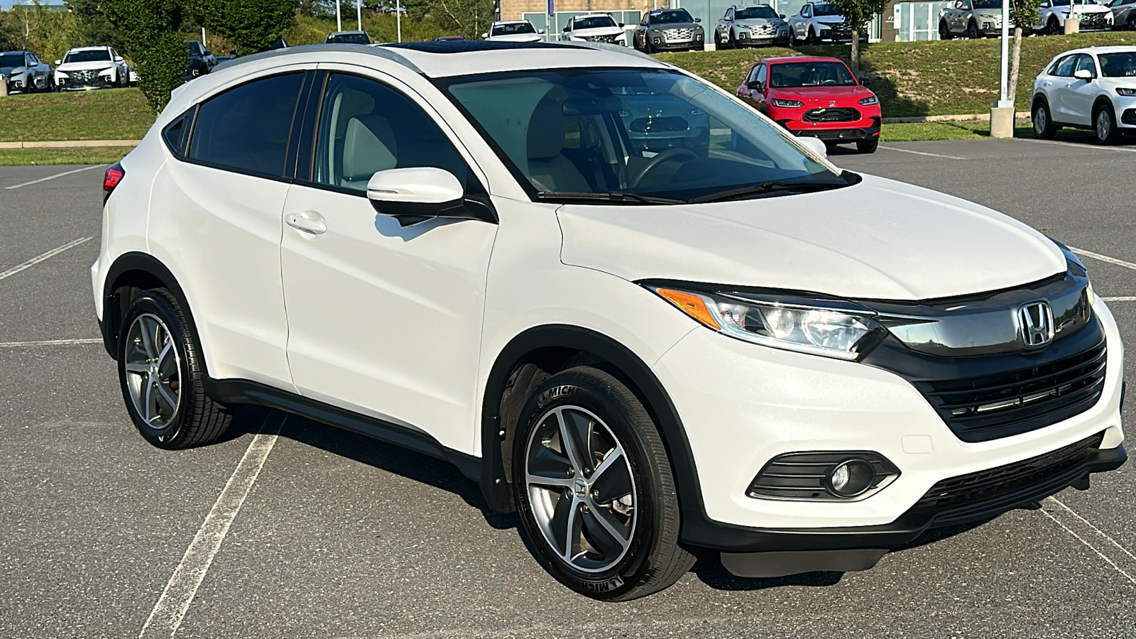 2022 Honda HR-V EX 1