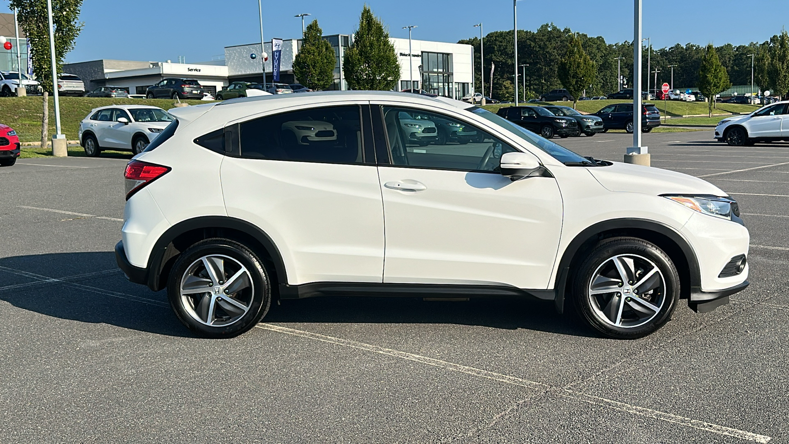 2022 Honda HR-V EX 4