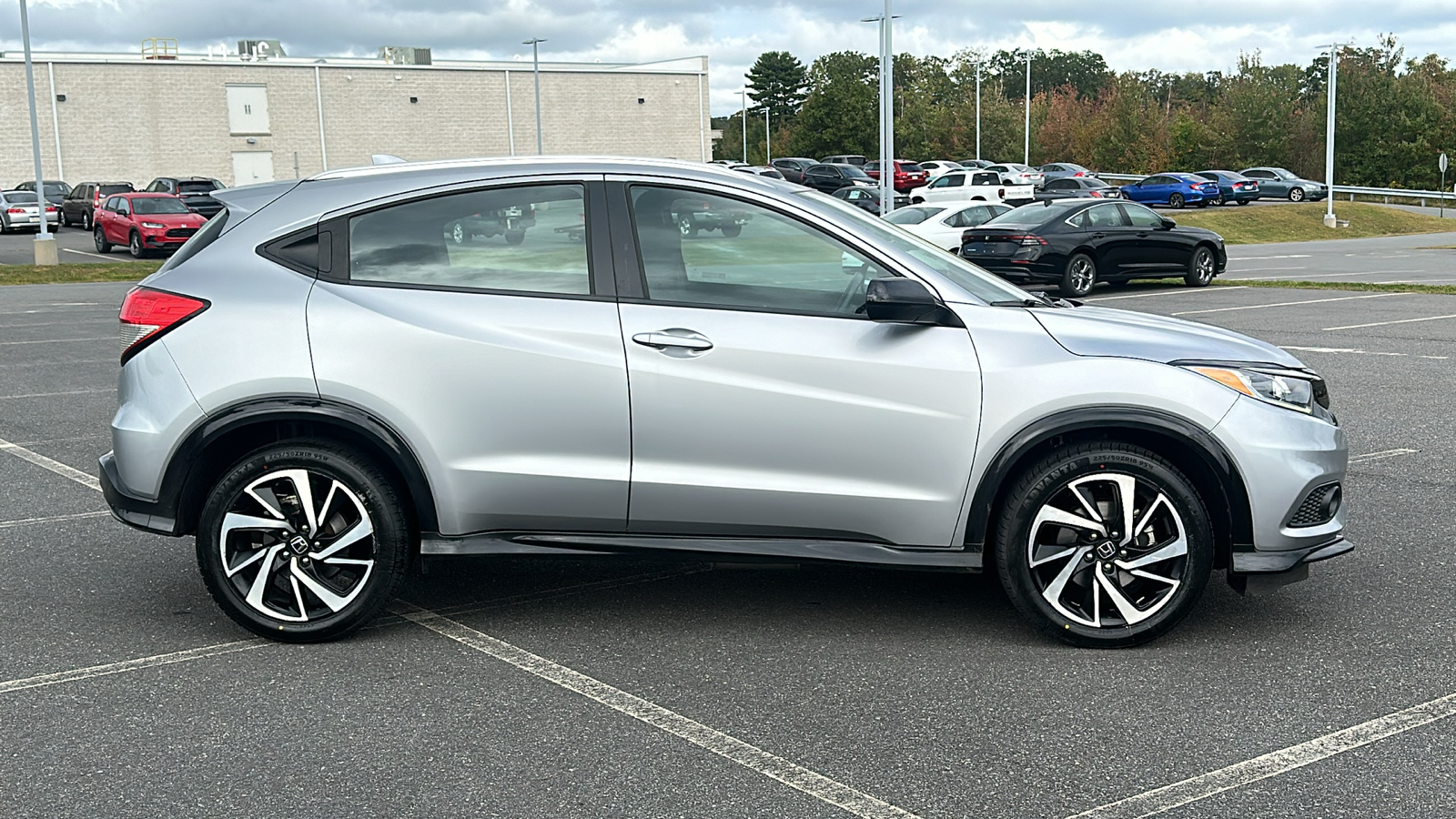 2019 Honda HR-V Sport 3