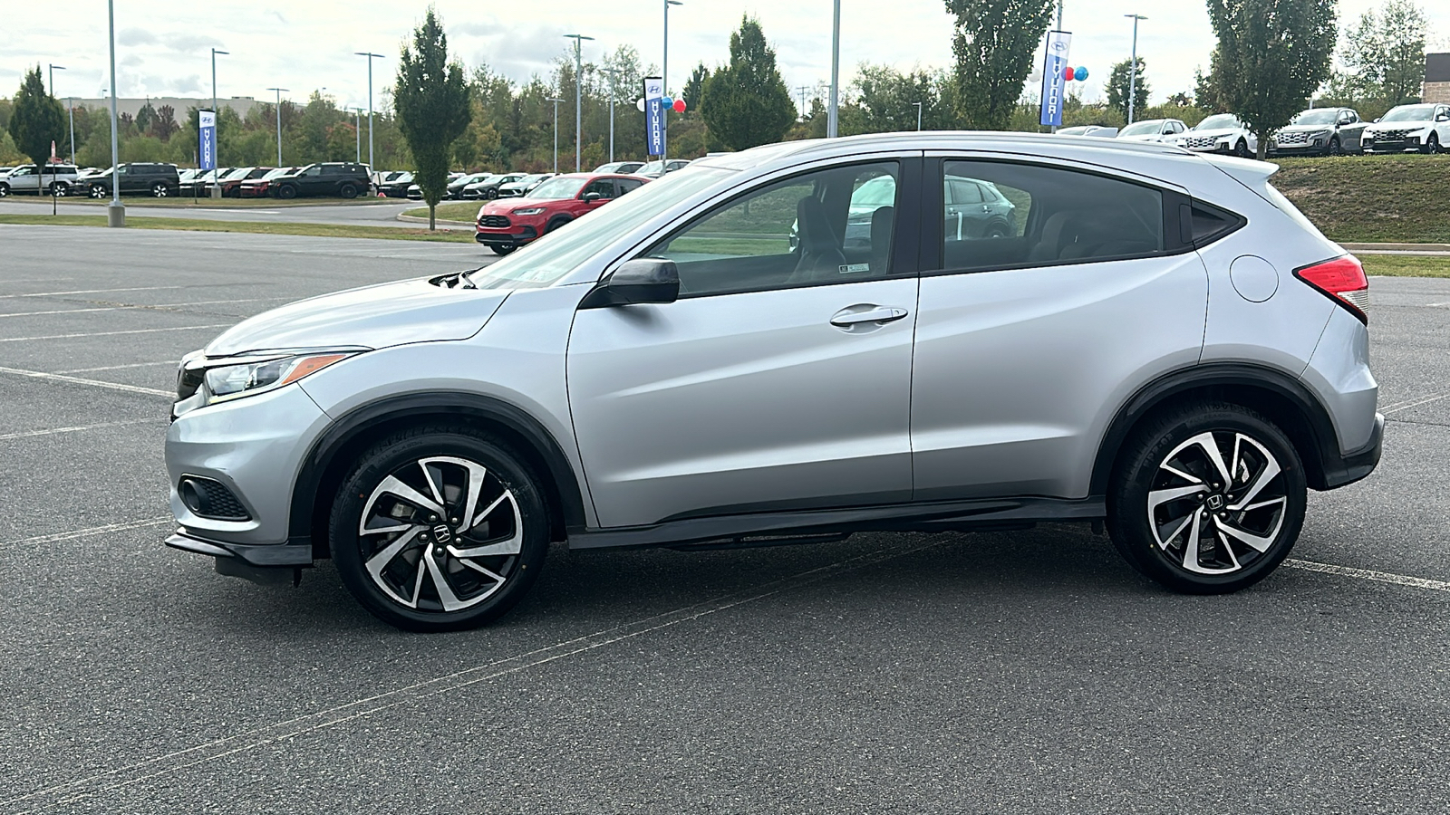 2019 Honda HR-V Sport 10