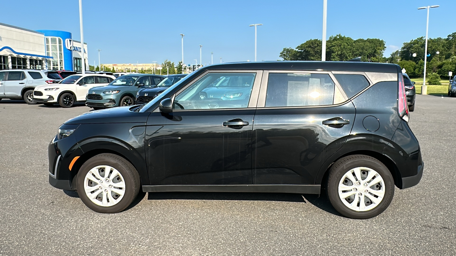 2023 Kia Soul LX 11