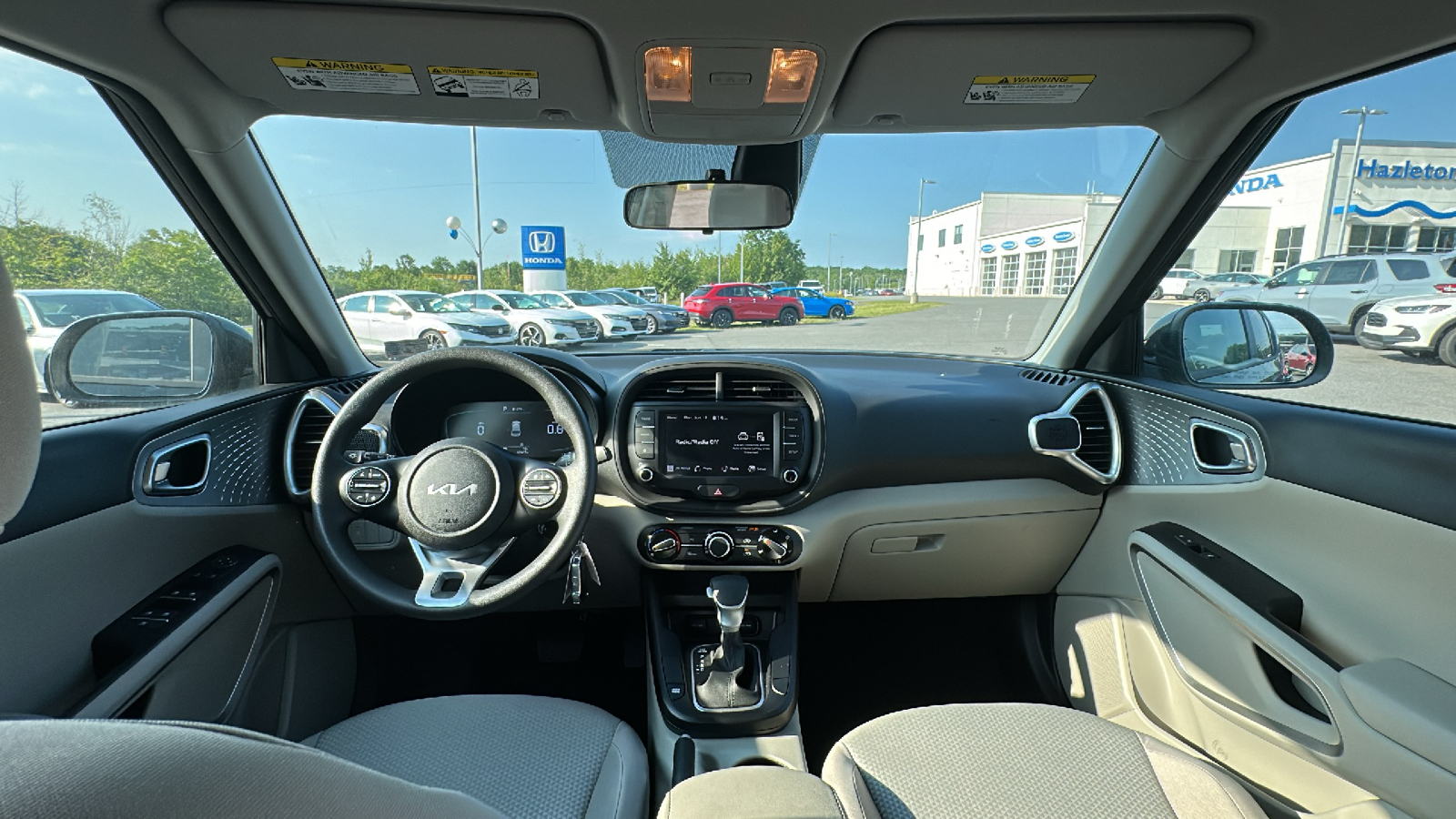 2023 Kia Soul LX 25