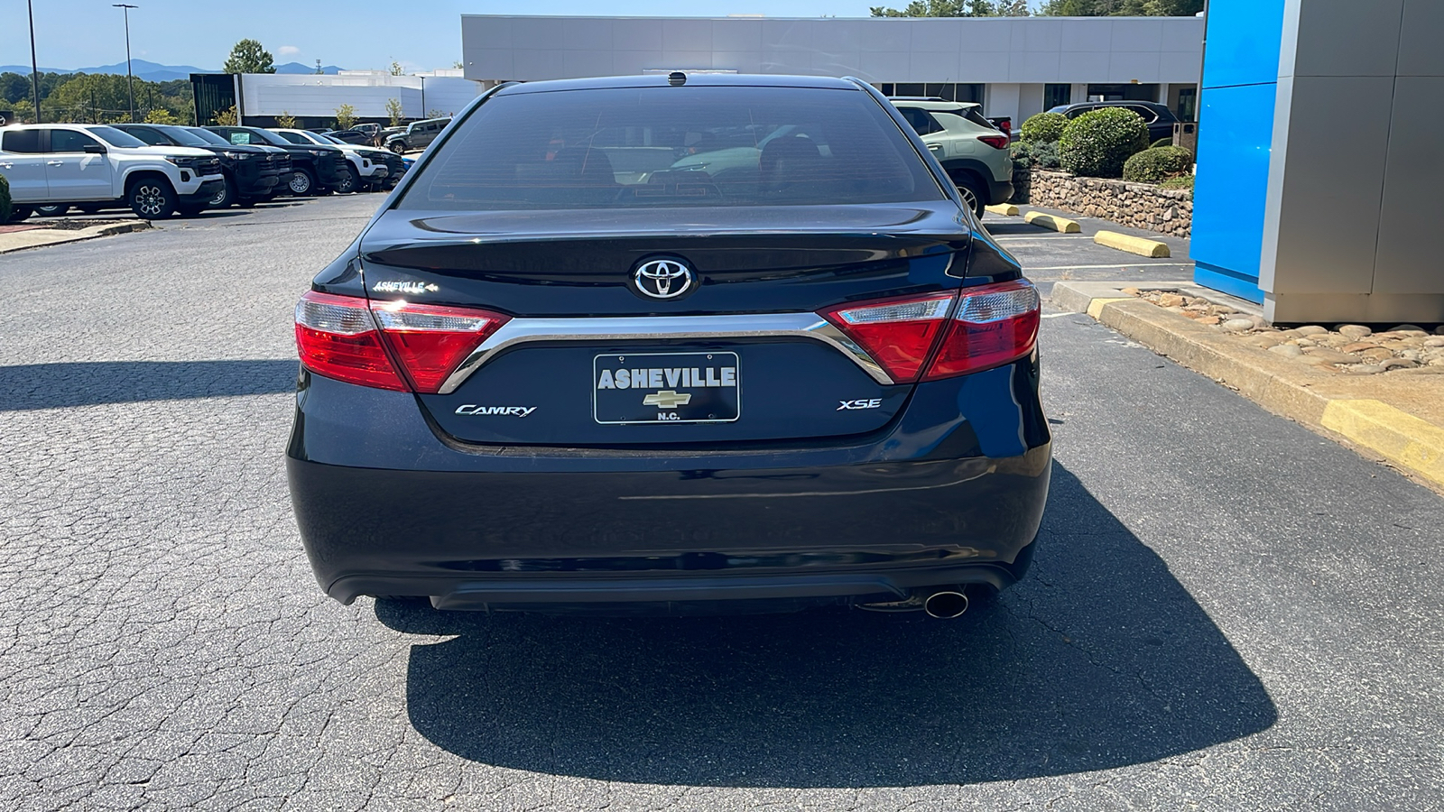 2015 Toyota Camry LE 6