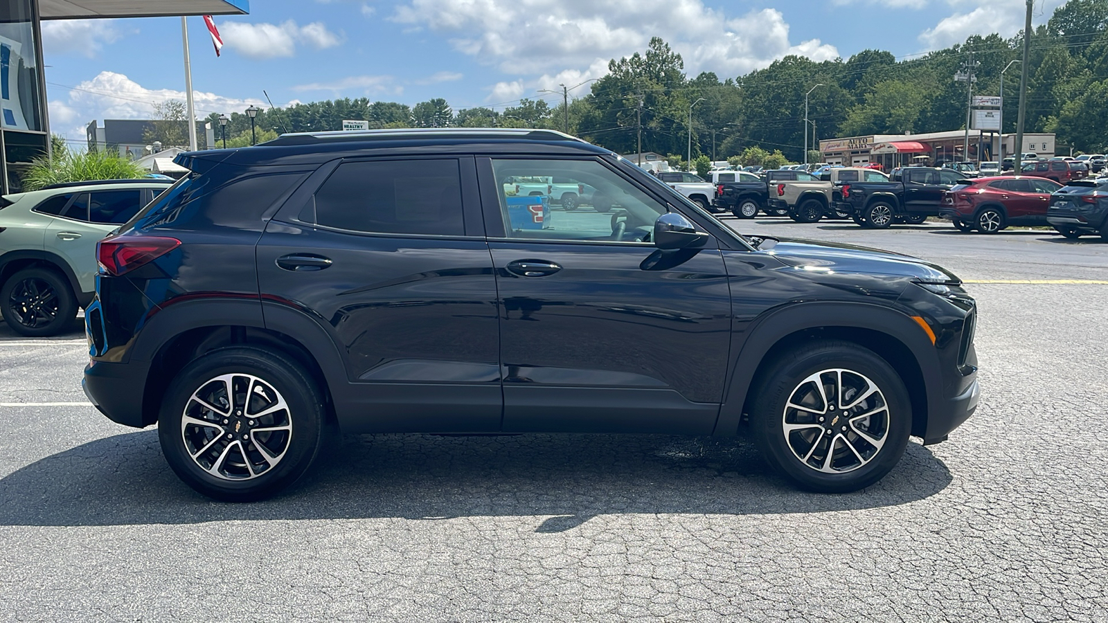 2025 Chevrolet TrailBlazer LT 8