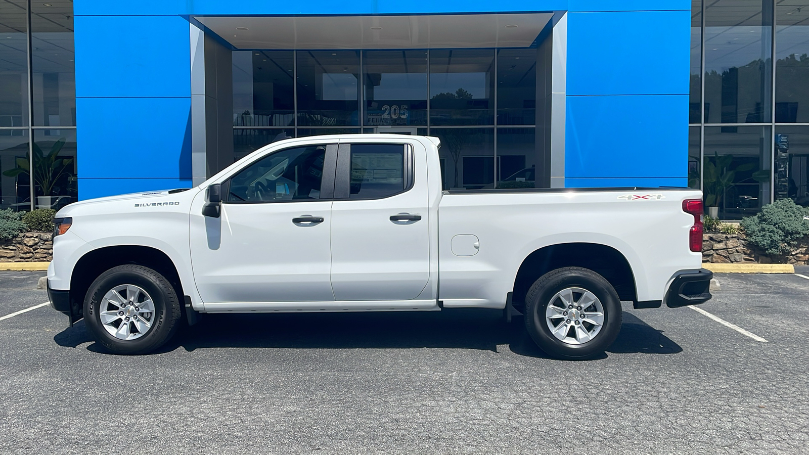 2025 Chevrolet Silverado 1500 Work Truck 4