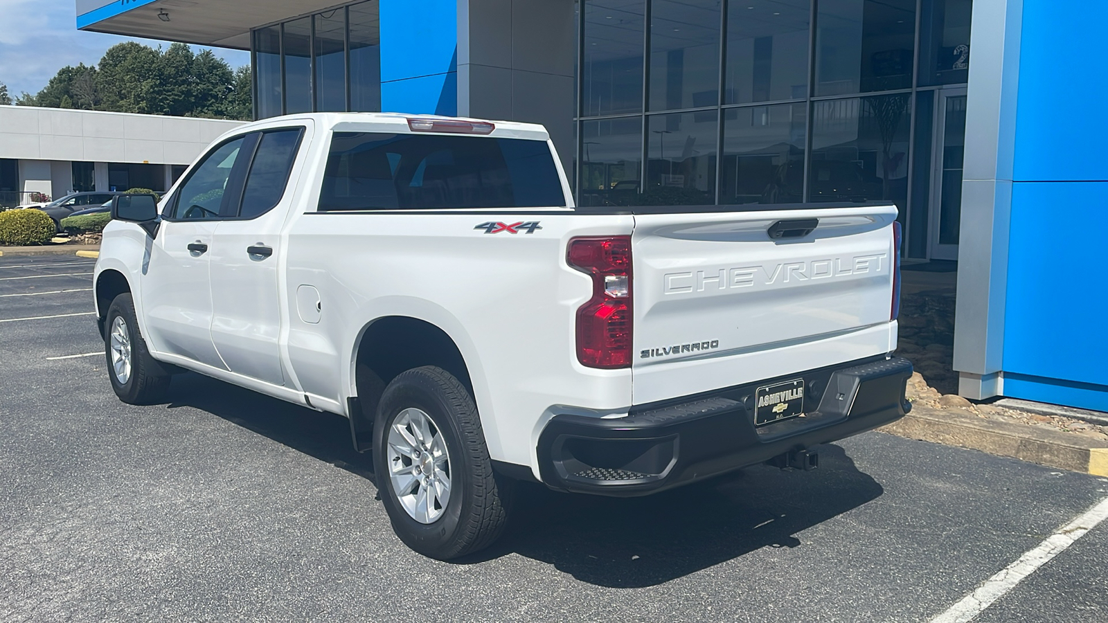 2025 Chevrolet Silverado 1500 WT 5