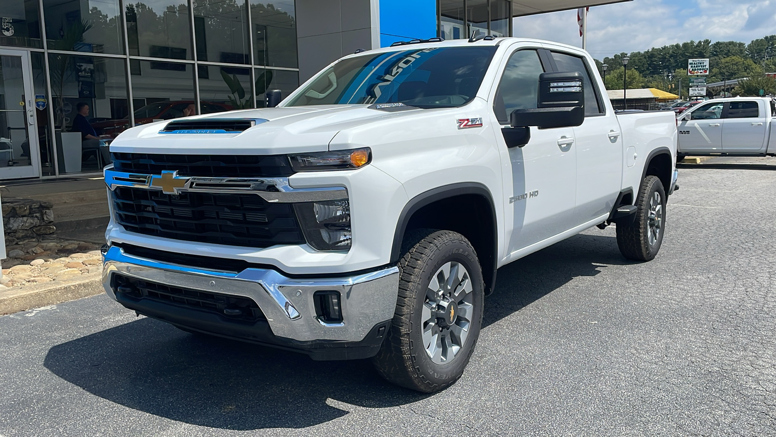 2025 Chevrolet Silverado 2500HD LT 1