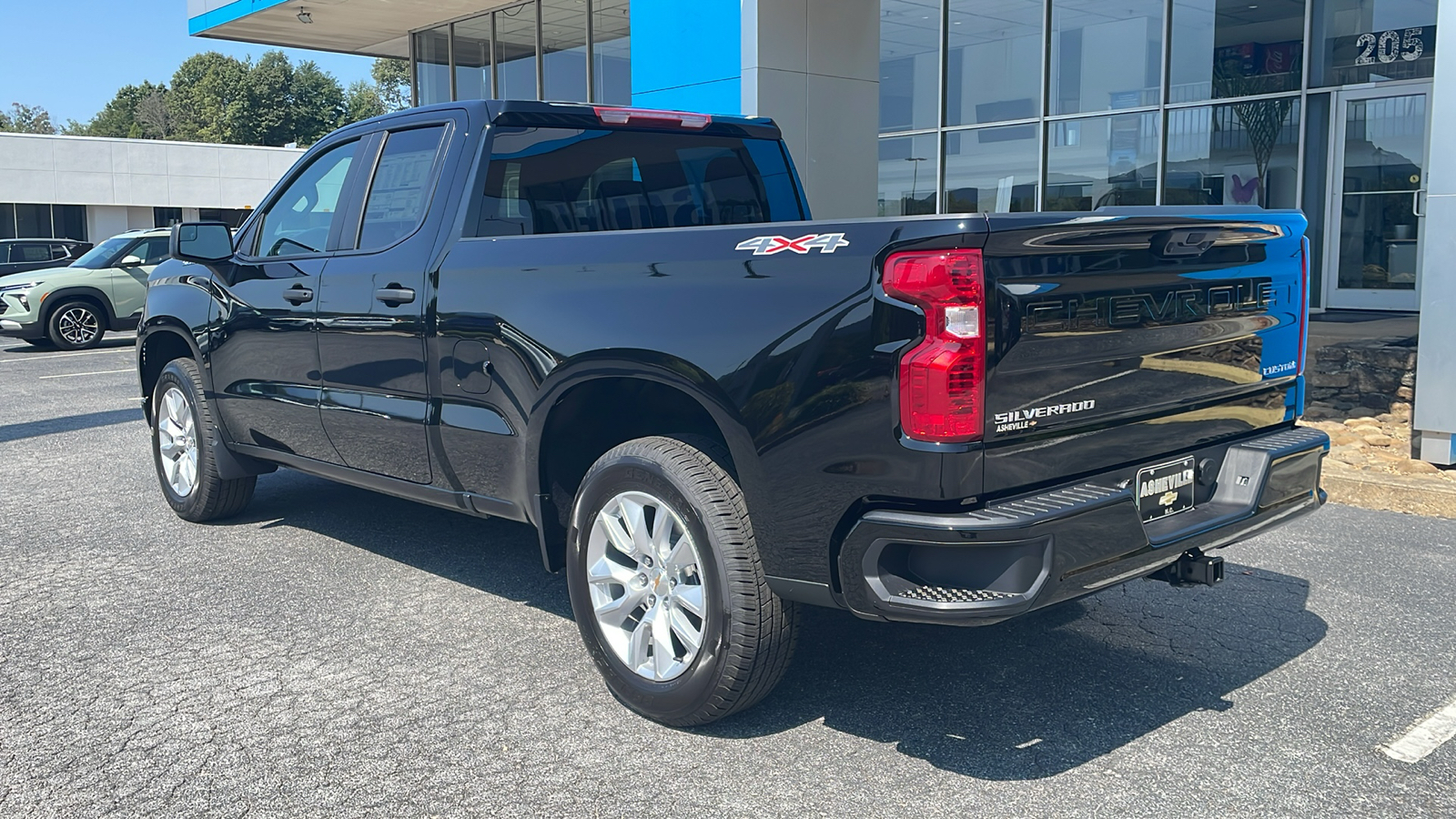 2025 Chevrolet Silverado 1500 Custom 5