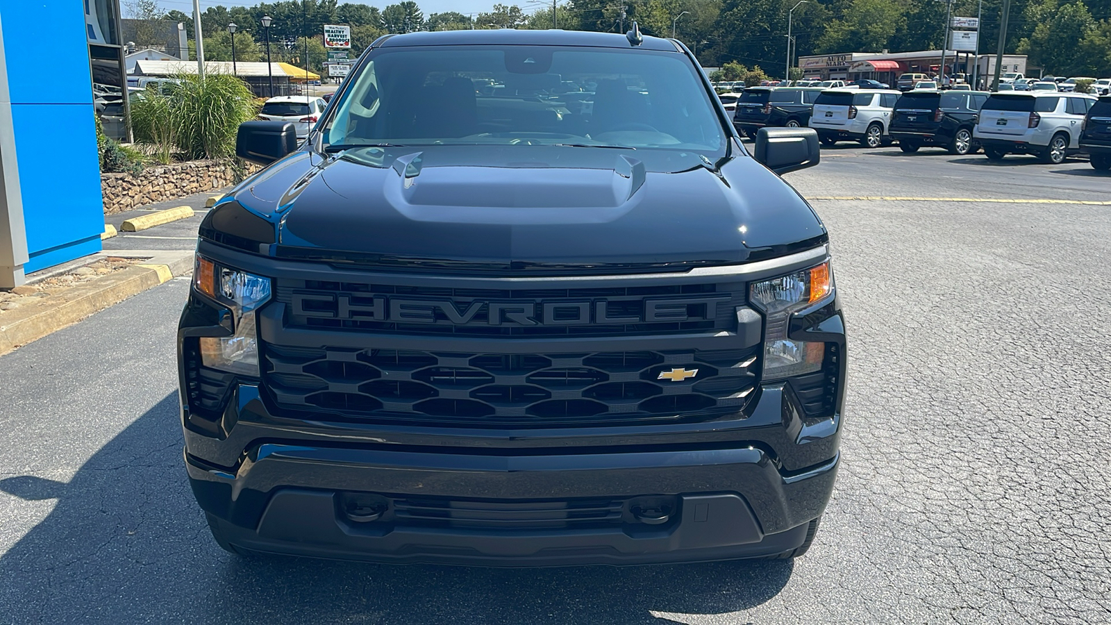 2025 Chevrolet Silverado 1500 Custom 12