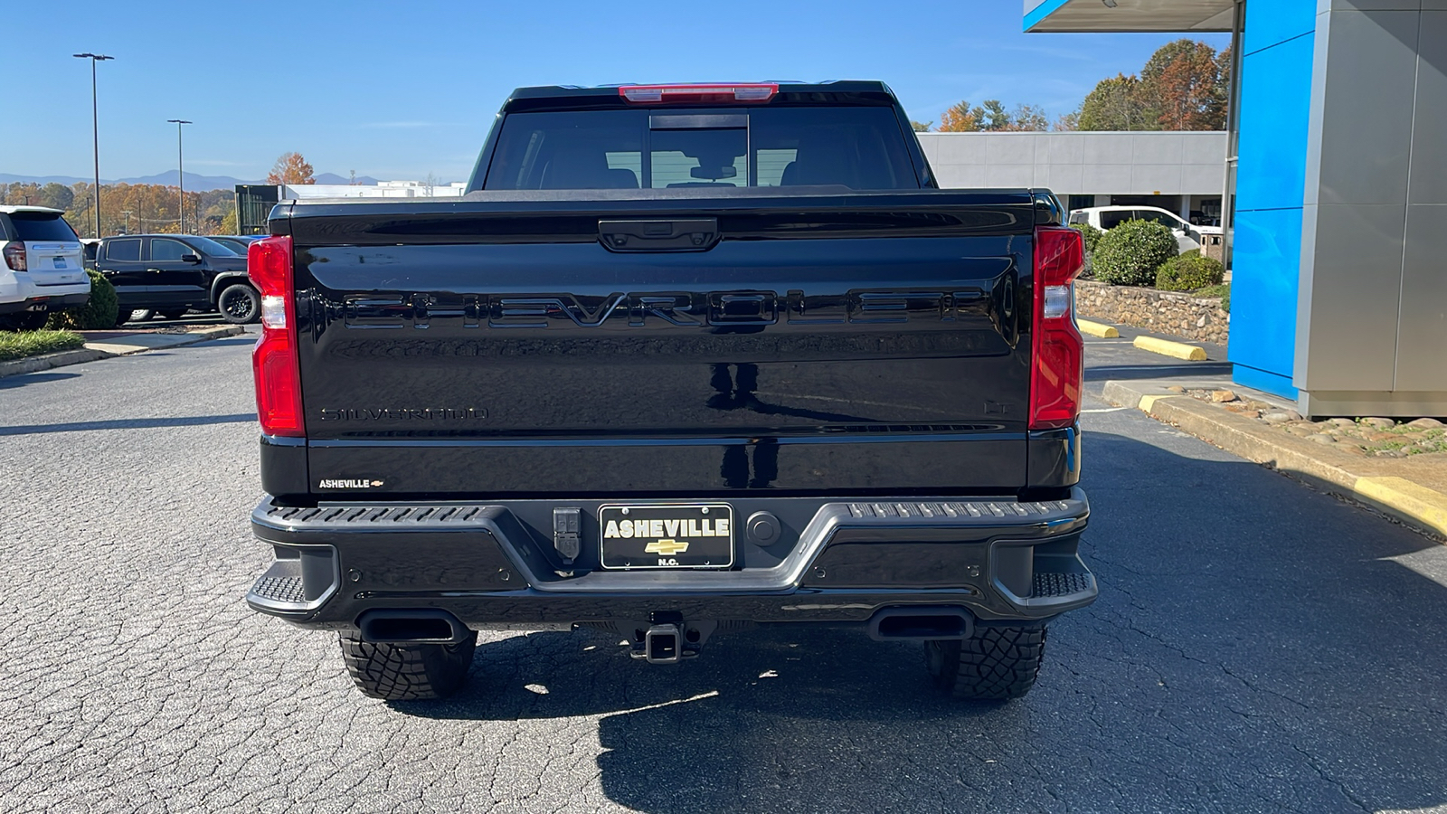 2025 Chevrolet Silverado 1500 LT Trail Boss 6