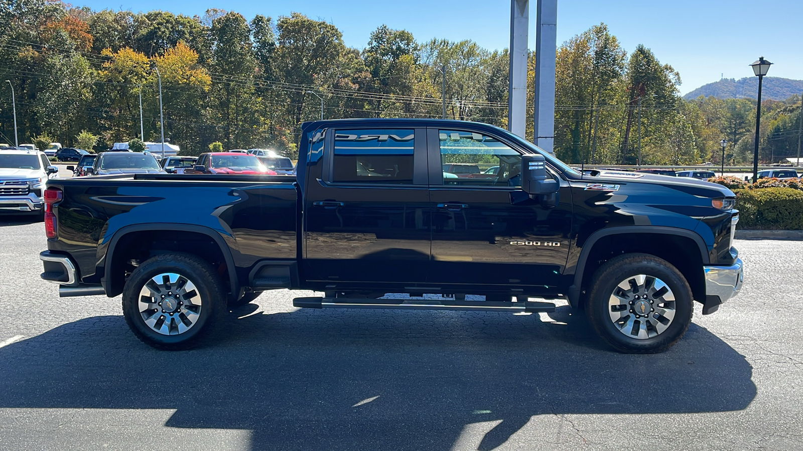 2025 Chevrolet Silverado 2500HD LT 9