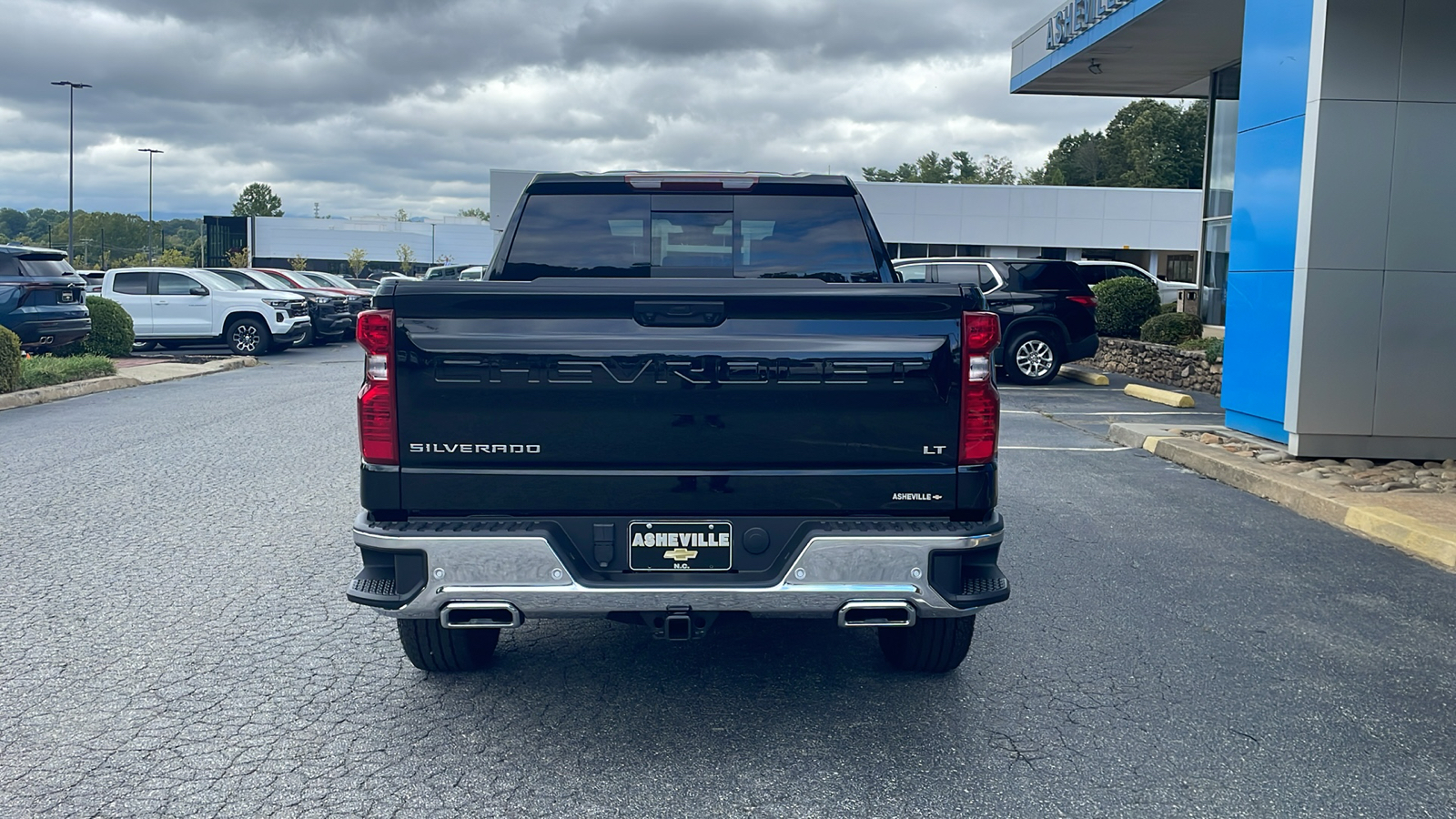 2025 Chevrolet Silverado 1500 LT 6