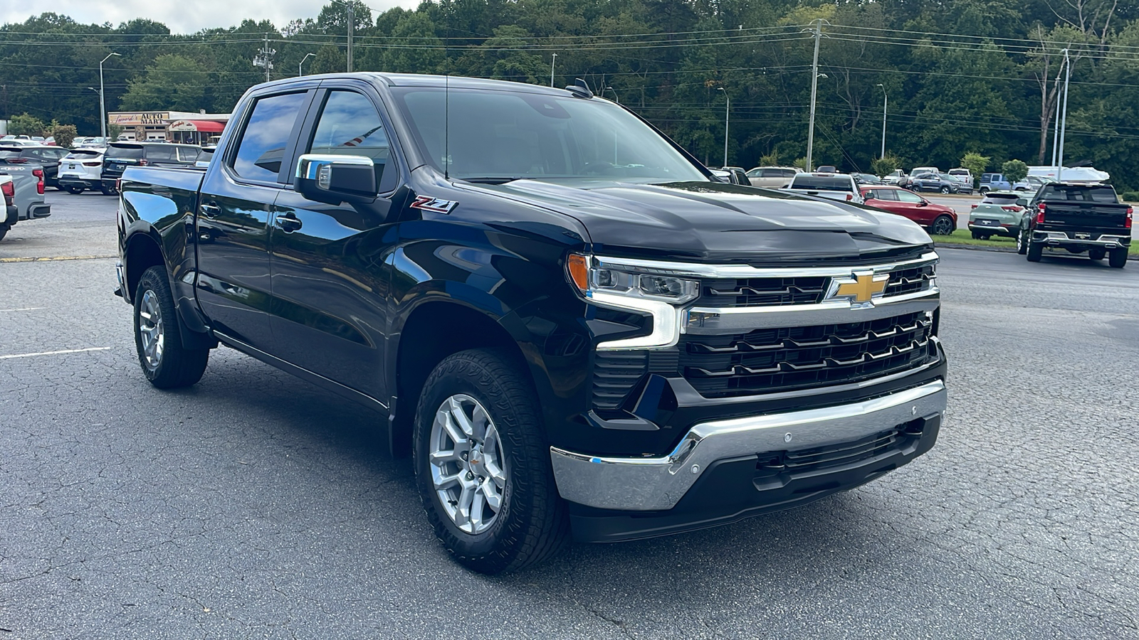 2025 Chevrolet Silverado 1500 LT 11