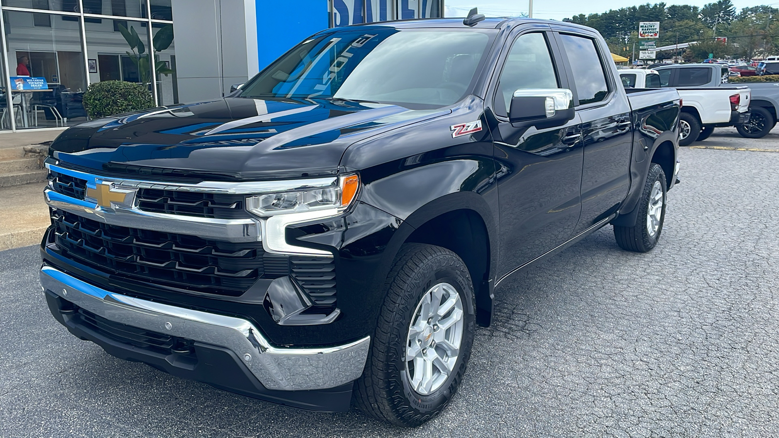 2025 Chevrolet Silverado 1500 LT 13