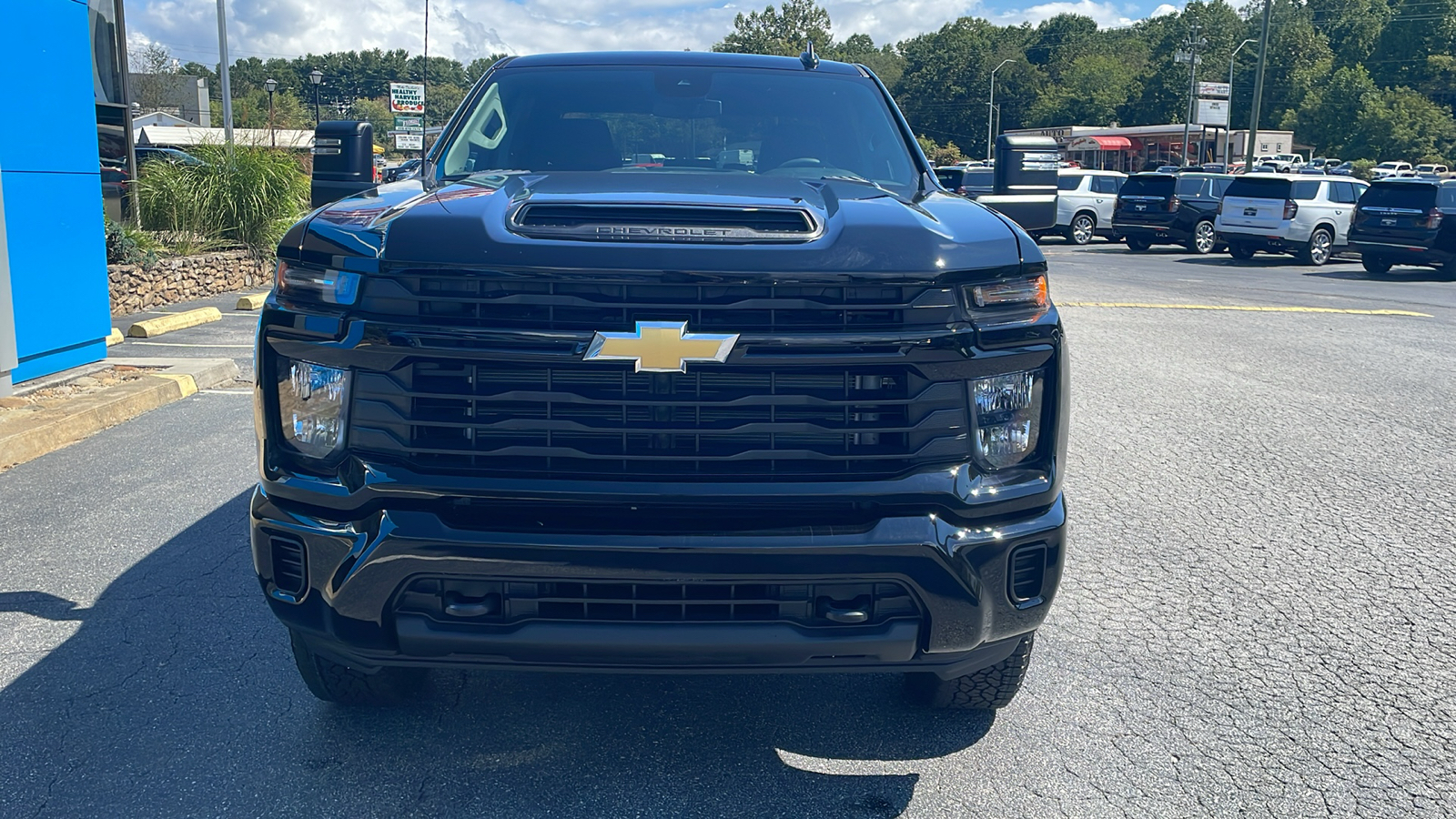 2025 Chevrolet Silverado 2500HD Custom 12