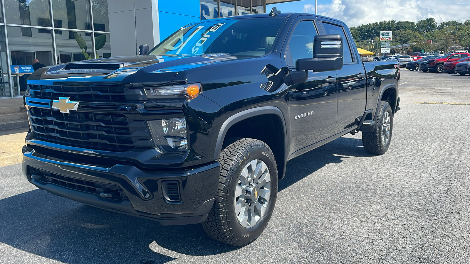 2025 Chevrolet Silverado 2500HD Custom 13