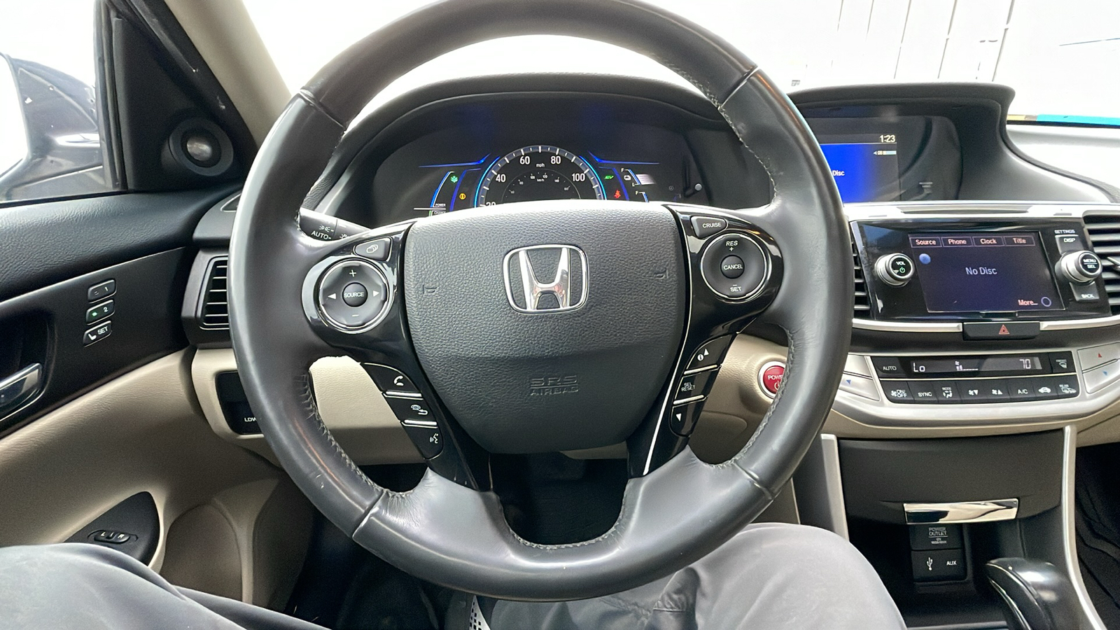 2015 Honda Accord Hybrid EX-L 21