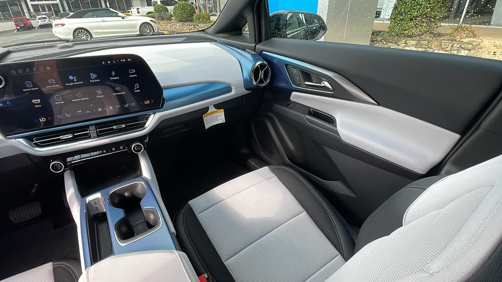 2025 Chevrolet Equinox EV LT 34