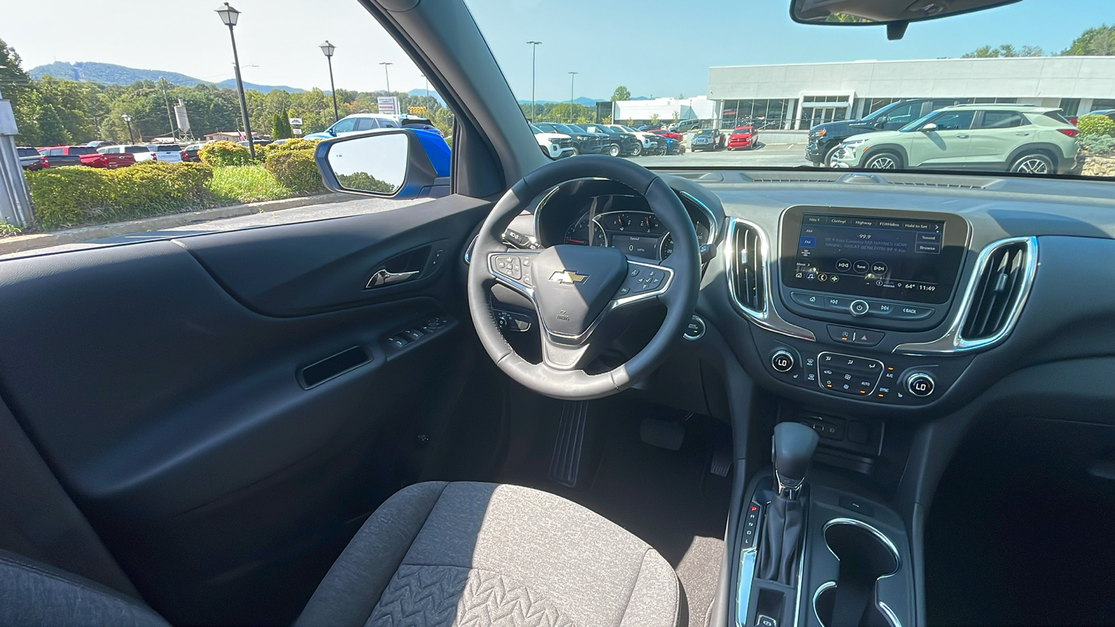 2024 Chevrolet Equinox LT 33