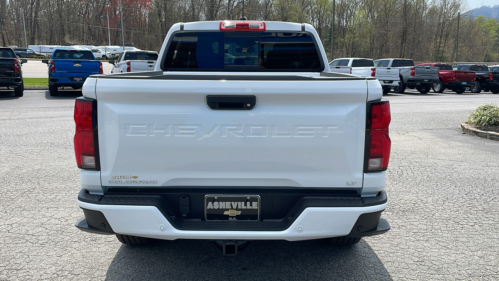 2024 Chevrolet Colorado LT 6