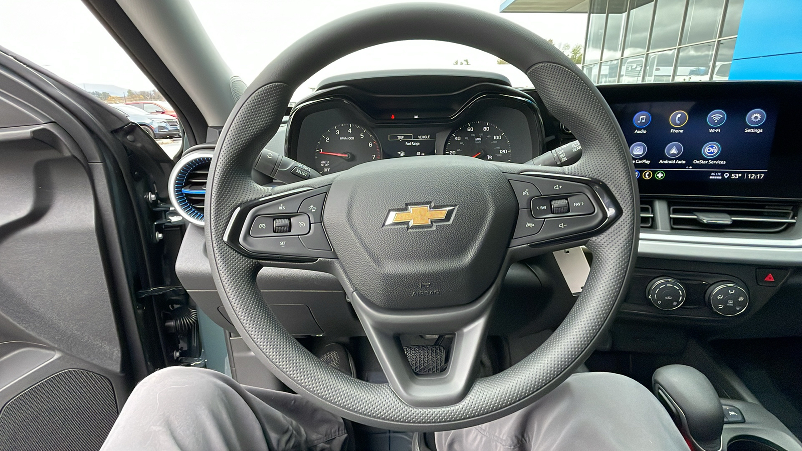 2025 Chevrolet Trax LS 22