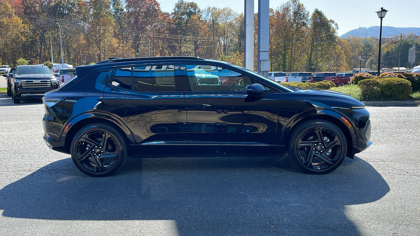 2025 Chevrolet Equinox EV RS 10