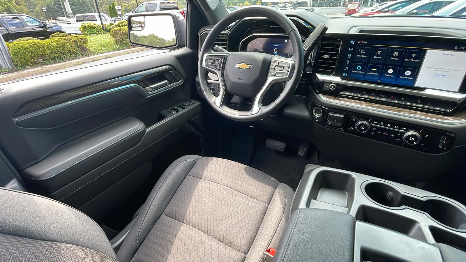 2022 Chevrolet Silverado 1500 LT 32