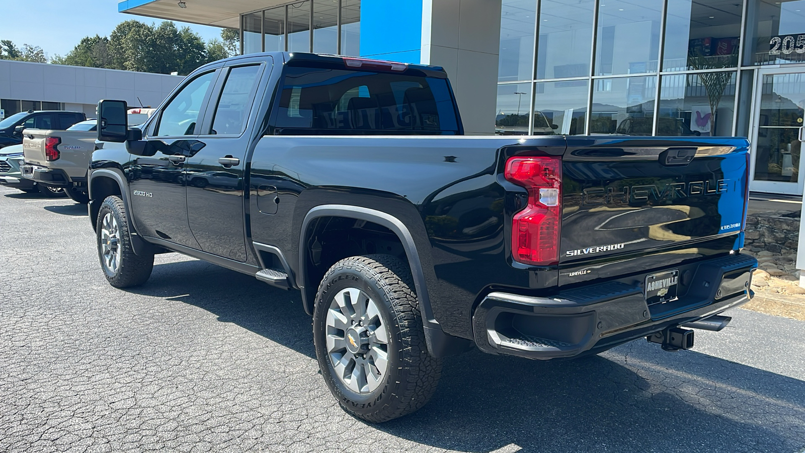 2025 Chevrolet Silverado 2500HD Custom 5