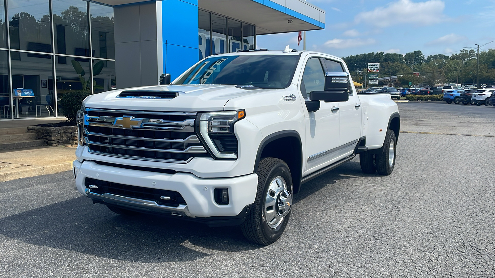 2025 Chevrolet Silverado 3500HD High Country 1