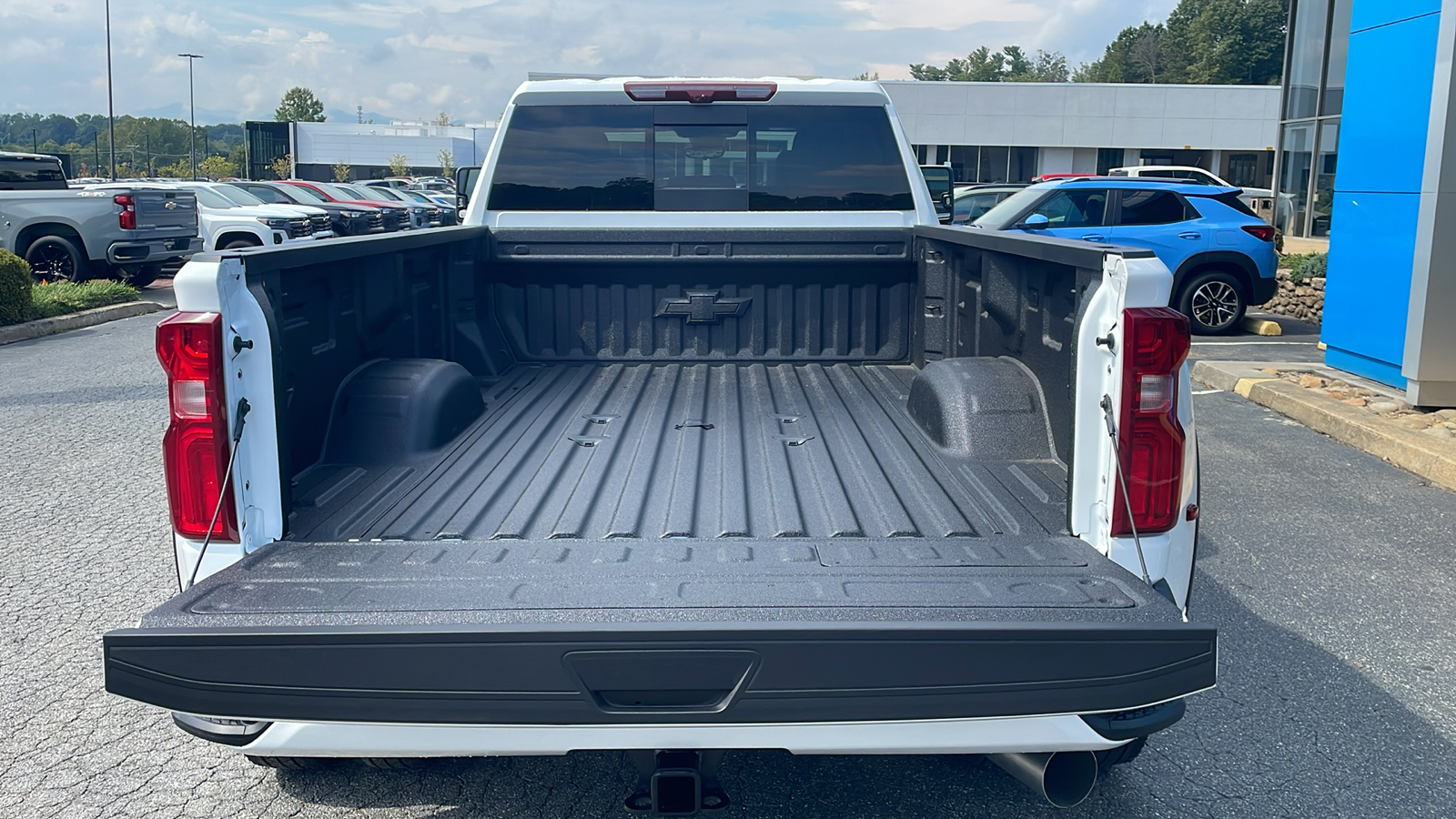 2025 Chevrolet Silverado 3500HD High Country 7