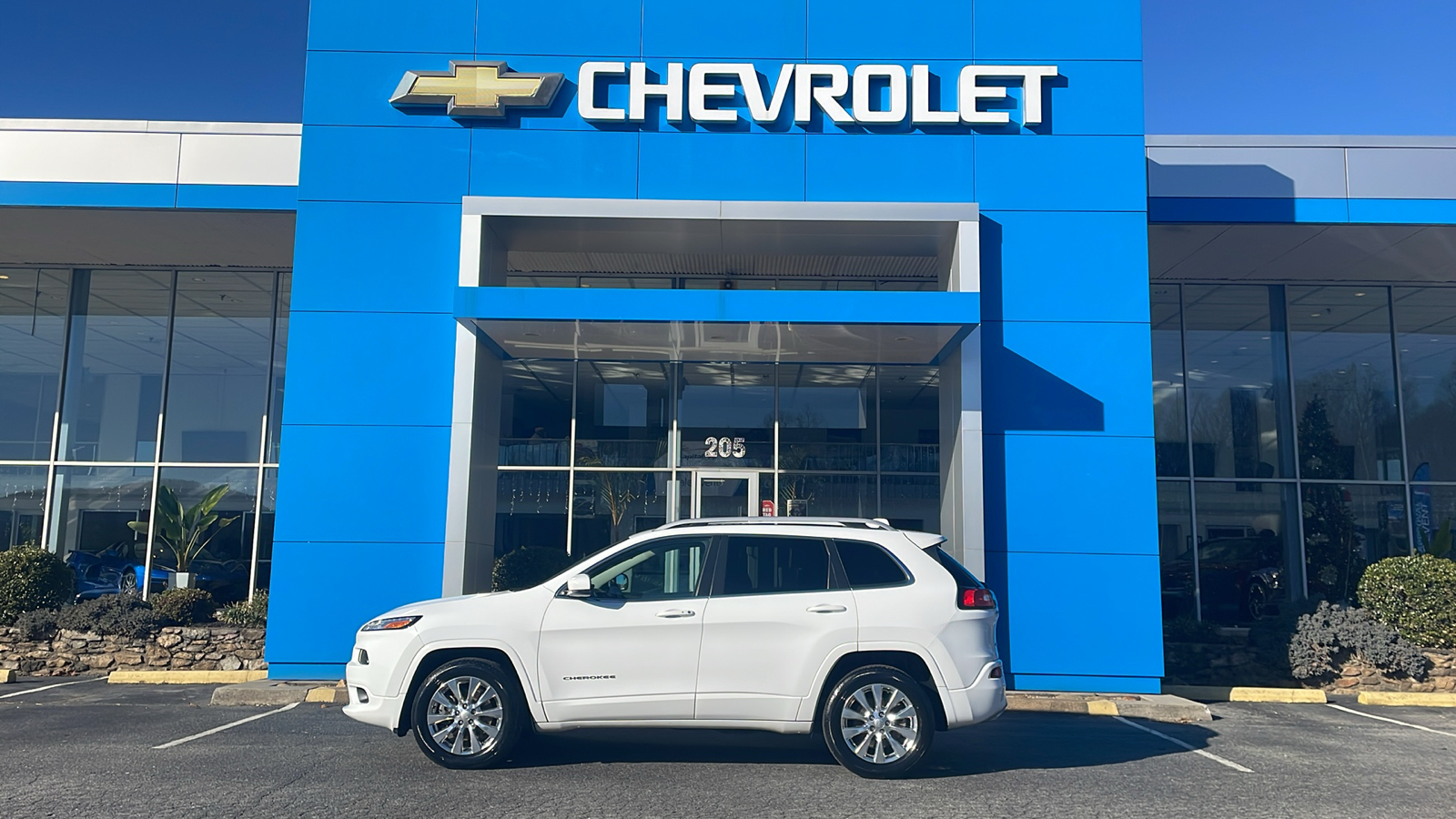 2018 Jeep Cherokee Overland 3