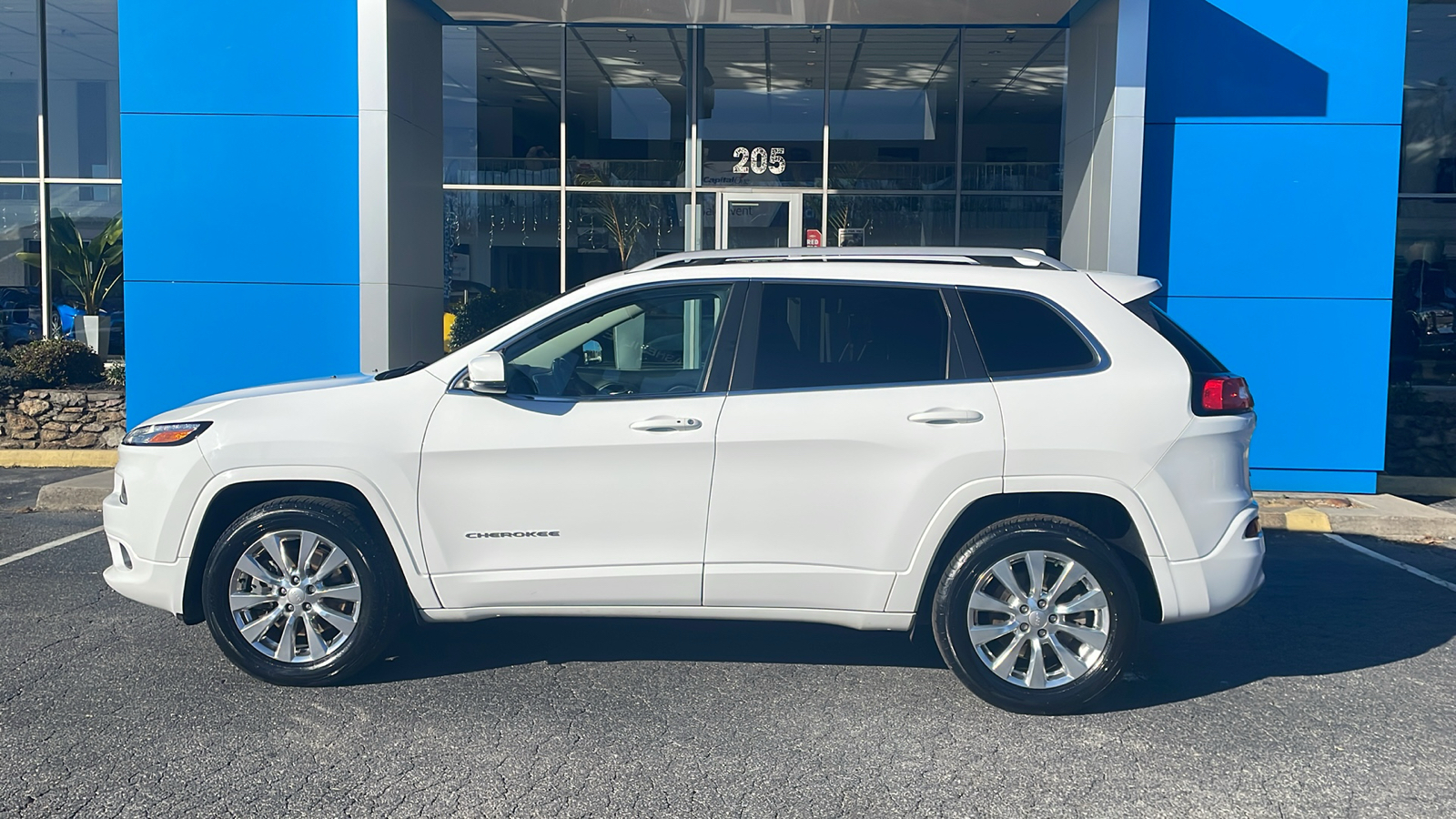 2018 Jeep Cherokee Overland 4