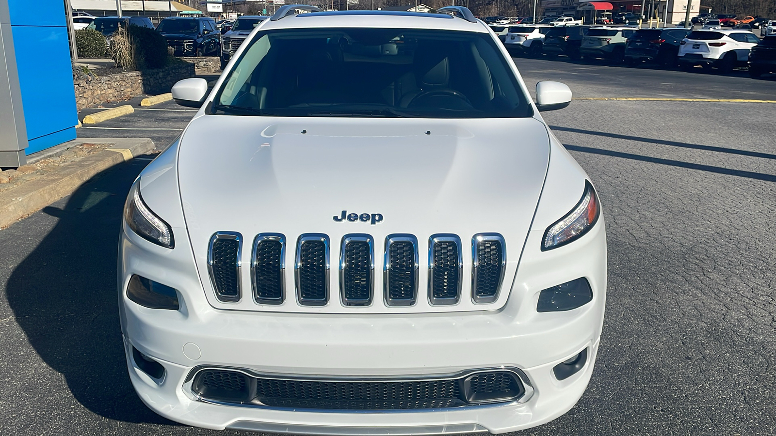 2018 Jeep Cherokee Overland 14