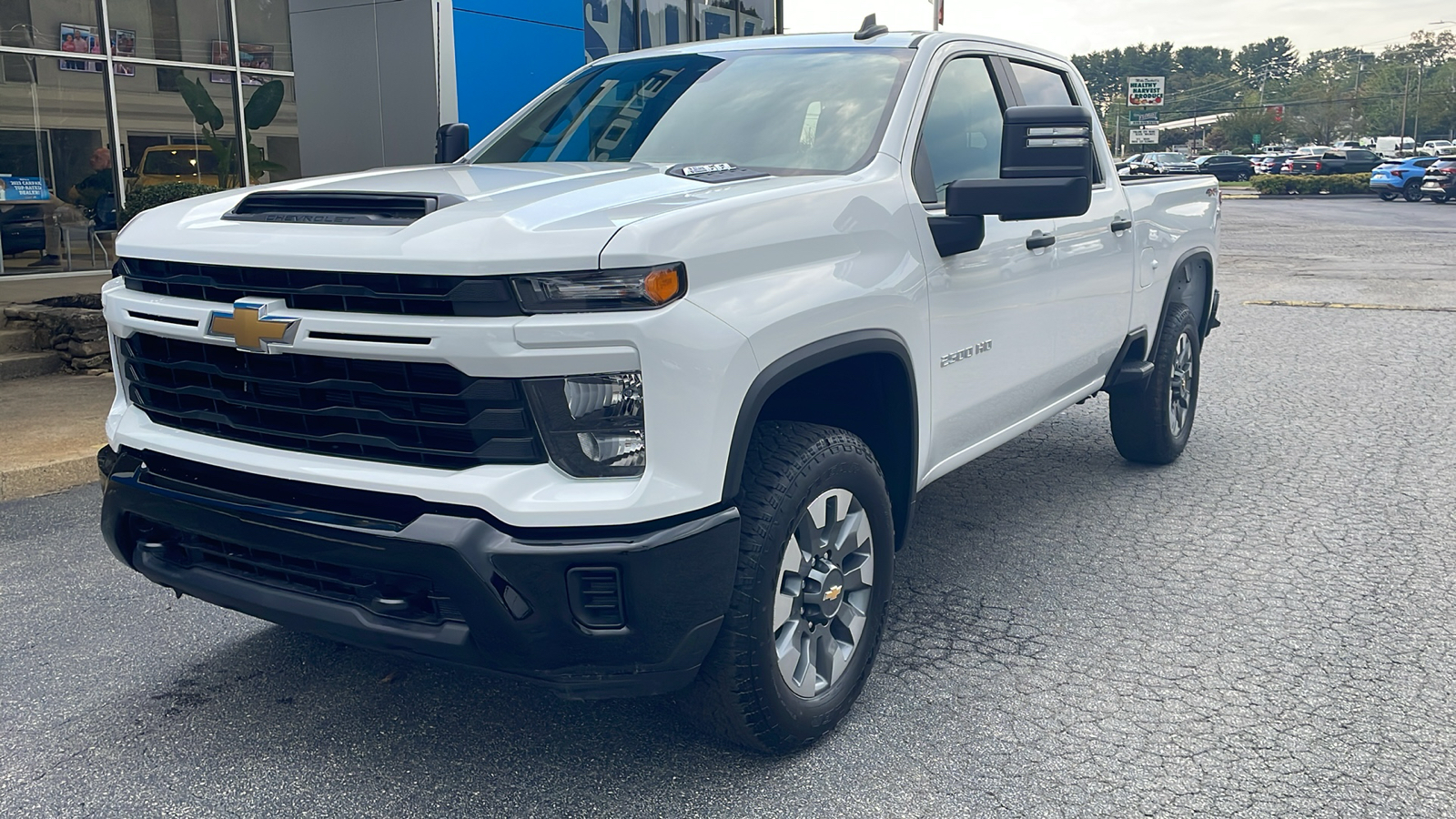 2025 Chevrolet Silverado 2500HD Custom 13