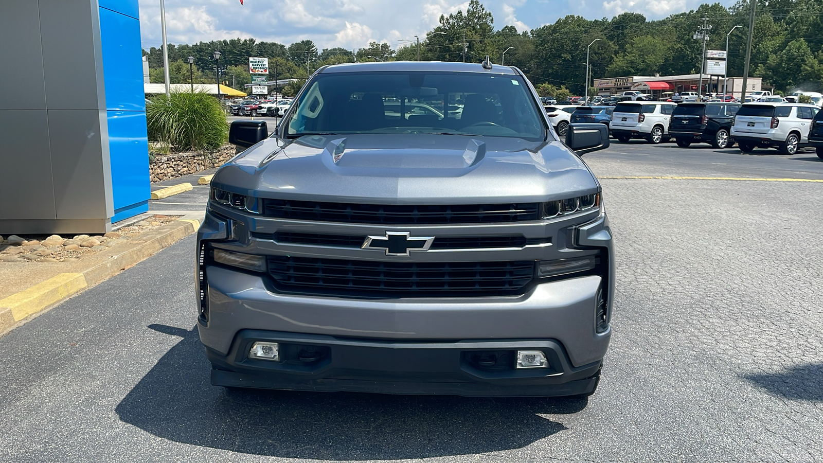 2020 Chevrolet Silverado 1500 RST 2