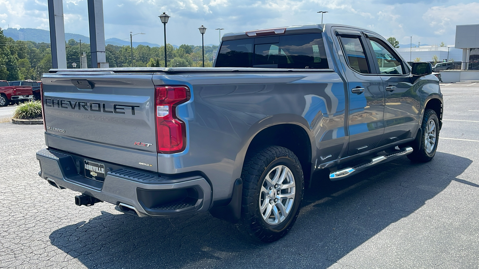 2020 Chevrolet Silverado 1500 RST 8