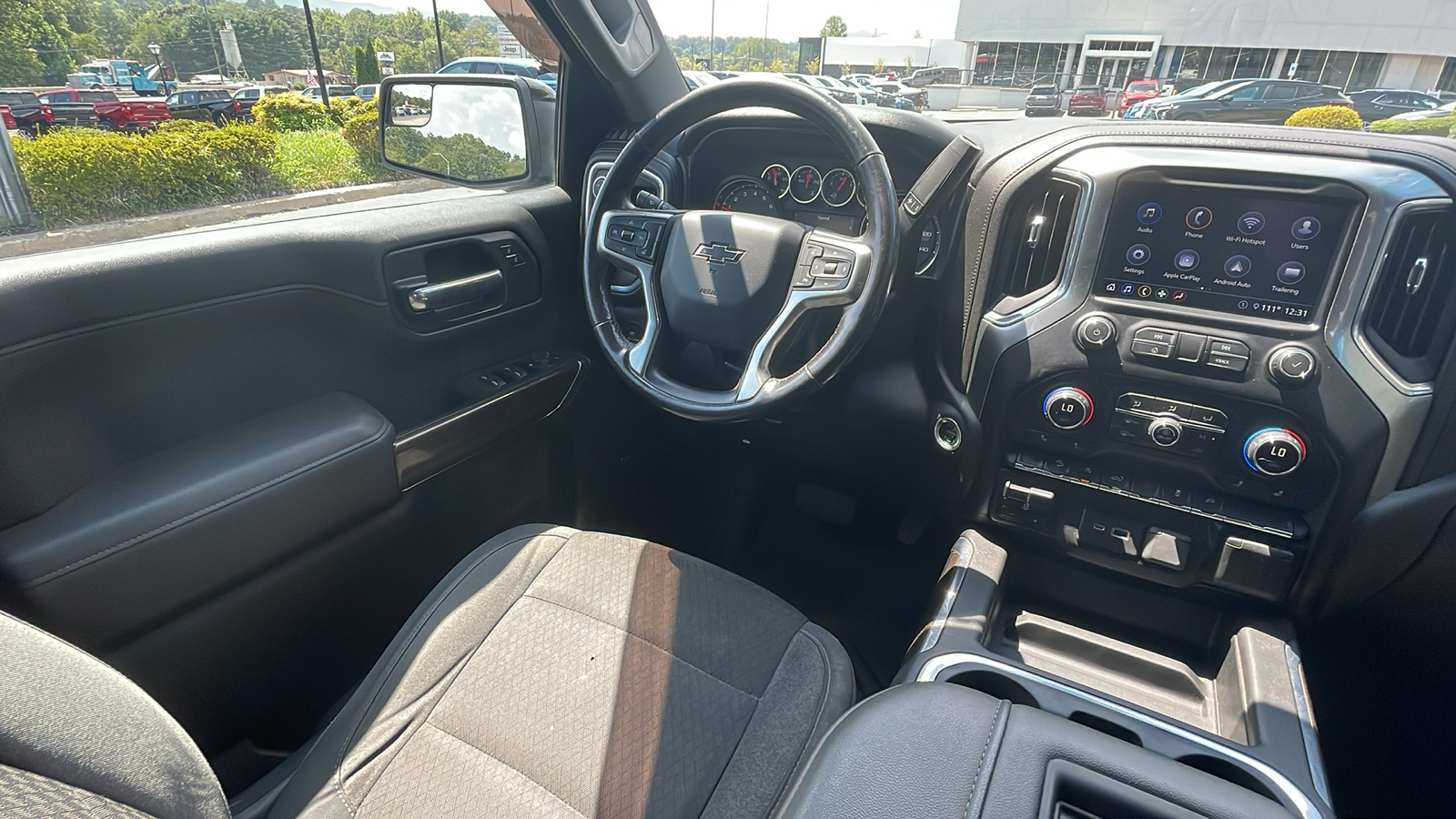 2020 Chevrolet Silverado 1500 RST 31